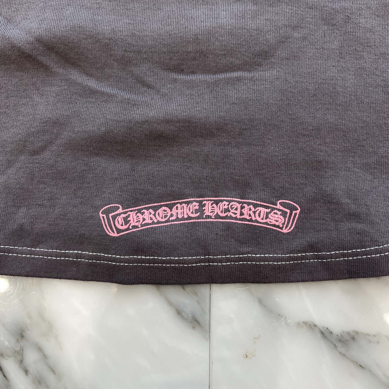 CHROME HEARTS × DEADLY DOLL Back Viny Heart Print Raglan Tee Size M クロムハーツ × デッドリードール バックヴィニーハート プリント ラグランTシャツ サイズM