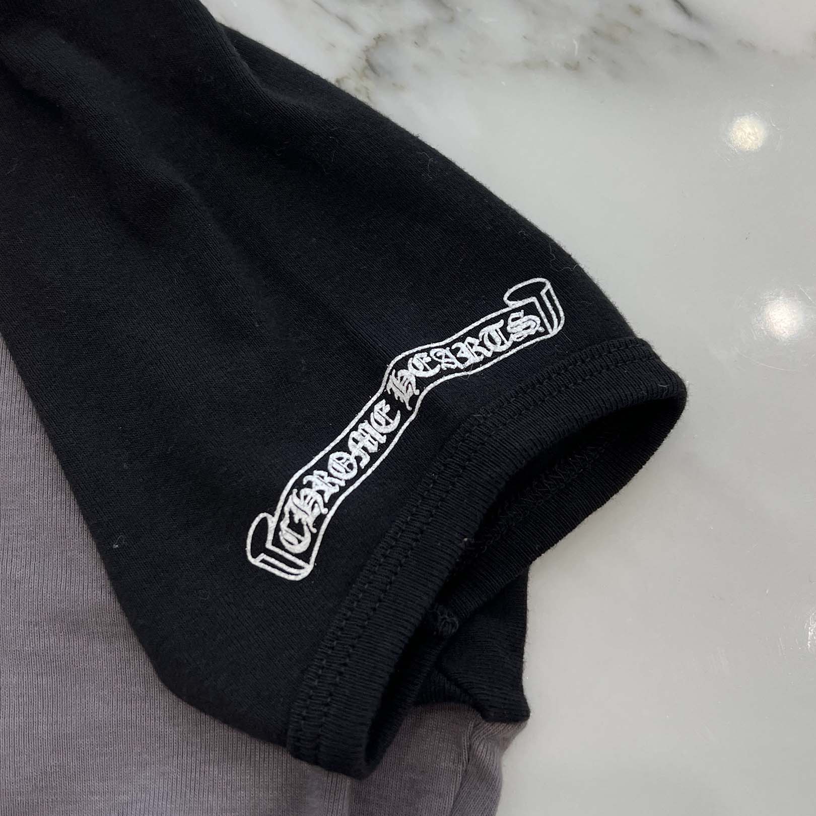 CHROME HEARTS × DEADLY DOLL Back Viny Heart Print Raglan Tee Size