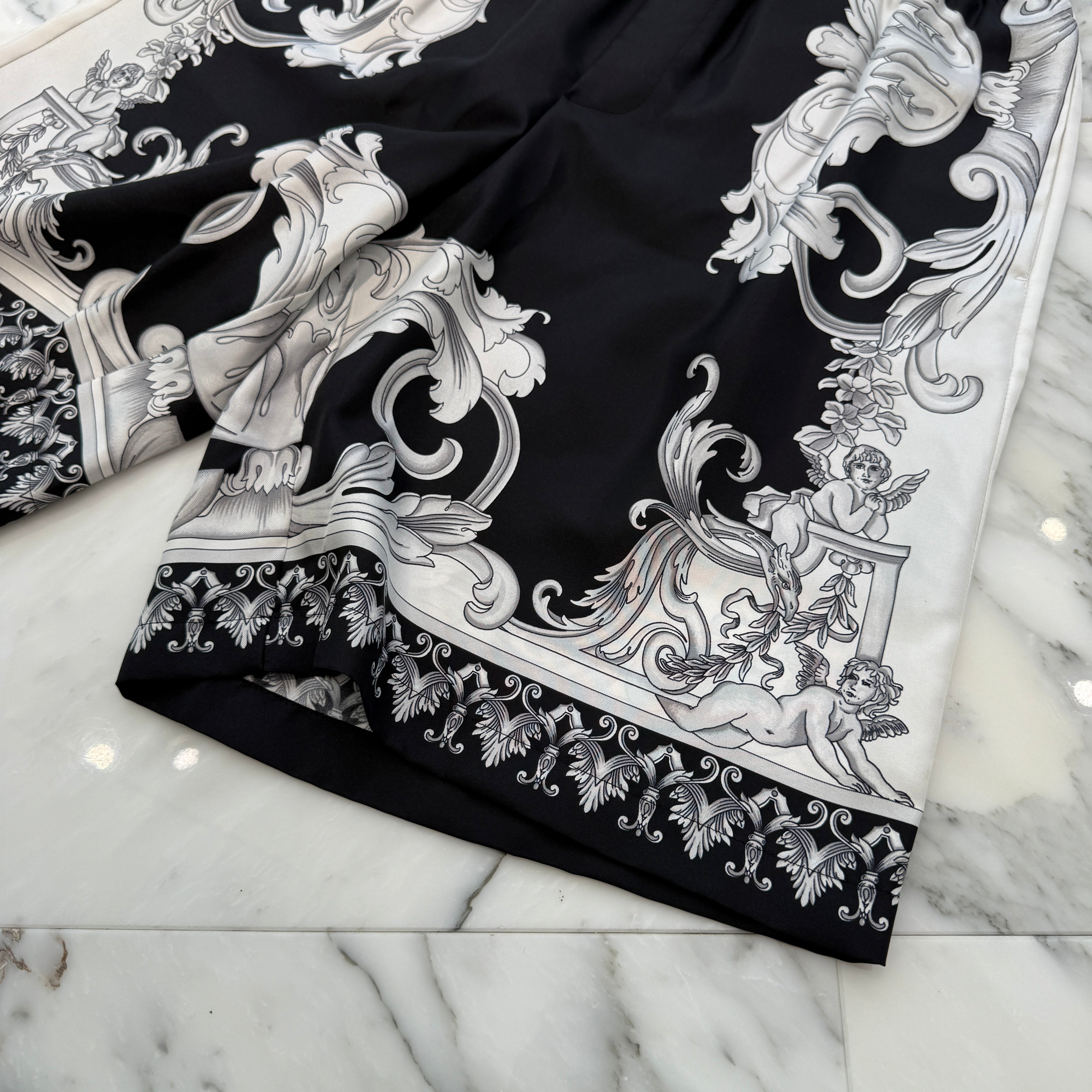 VERSACE 2022AW Silver Baroque Silk Shorts 1002476 1A04155 Size 48 ヴェルサーチェ シルバーバロック シルク ショーツ サイズ48