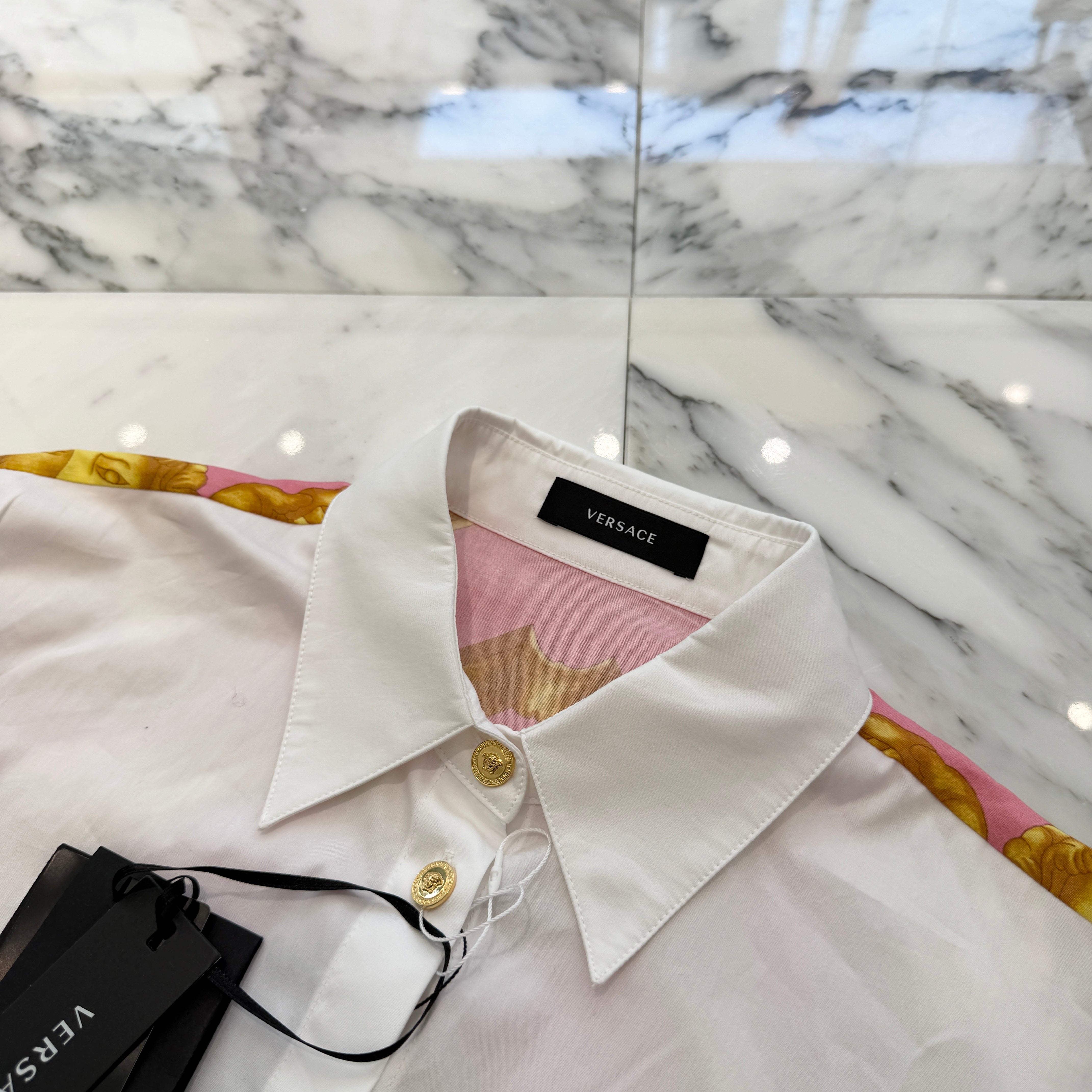 VERSACE 2023AW Wild Baroque Cropped Shirt 1014404 1A10494 Size 38 ヴェルサーチェ ワイルドバロック クロップドシャツ サイズ38