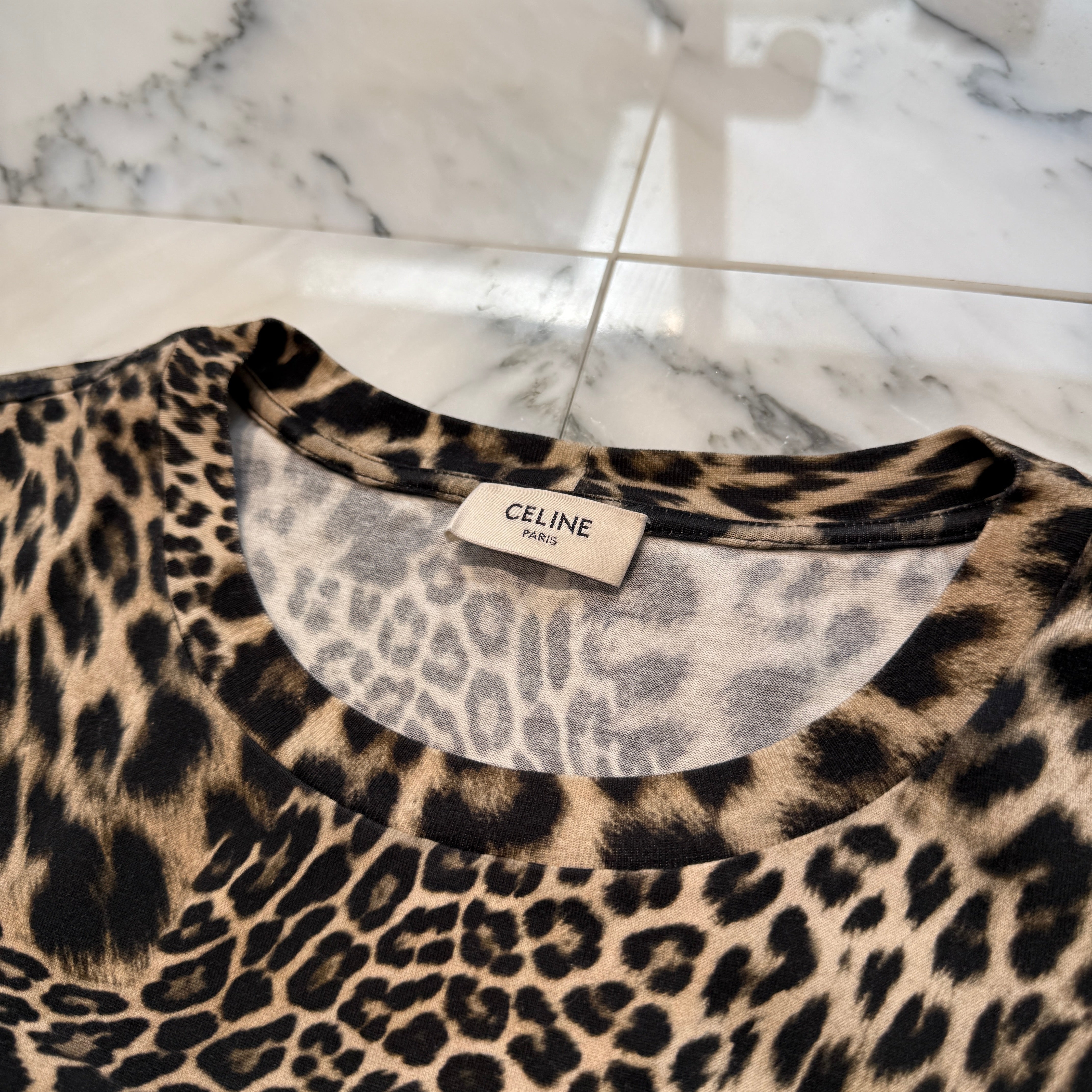 CELINE 2023SS Leopard Logo Loose Cotton Jersey Tee 2X681311W Size M セリーヌ レオパードロゴ ルーズ コットン ジャージー Tシャツ サイズM