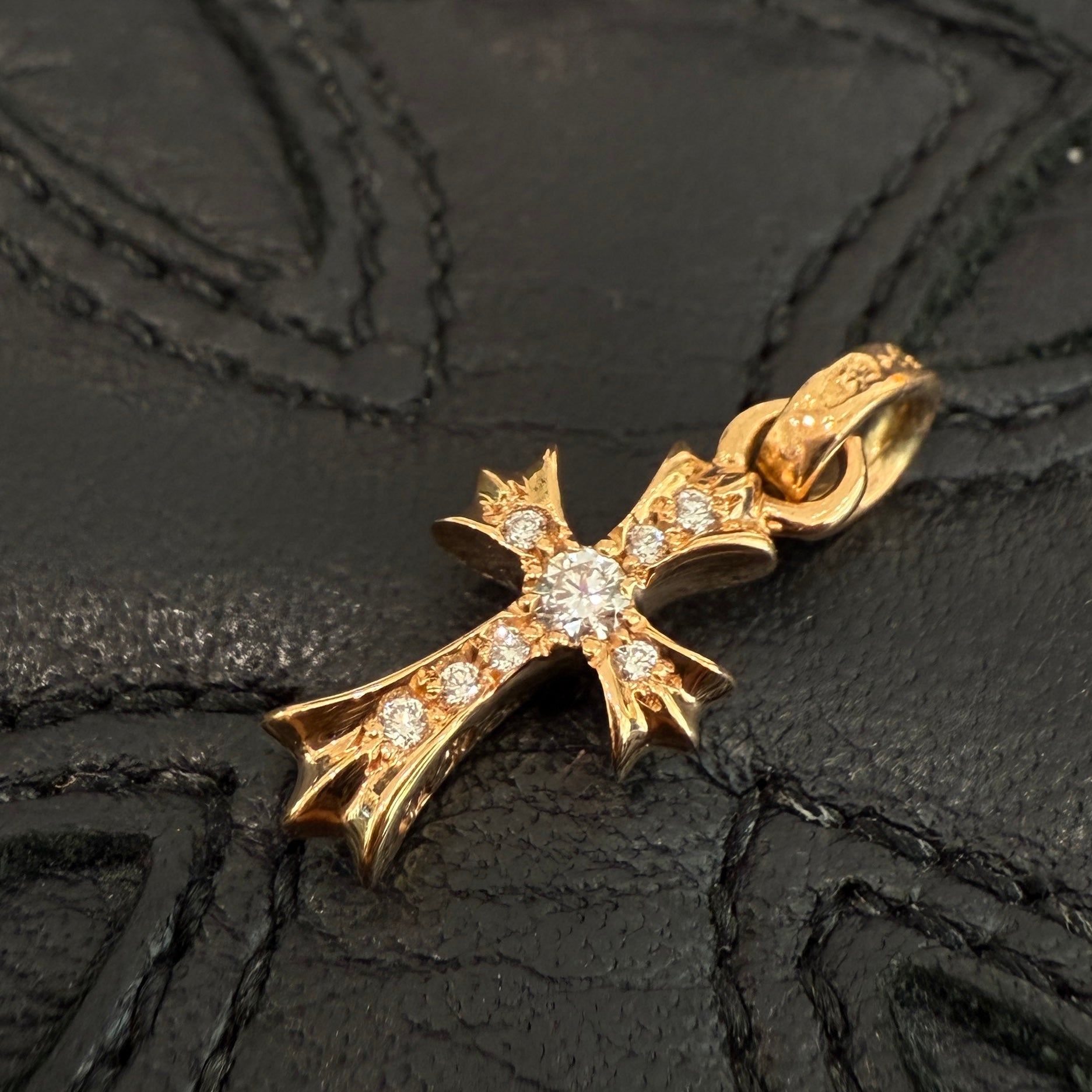 CHROME HEARTS 22K Baby Fat Cross Pave Diamond Pendant Top クロム