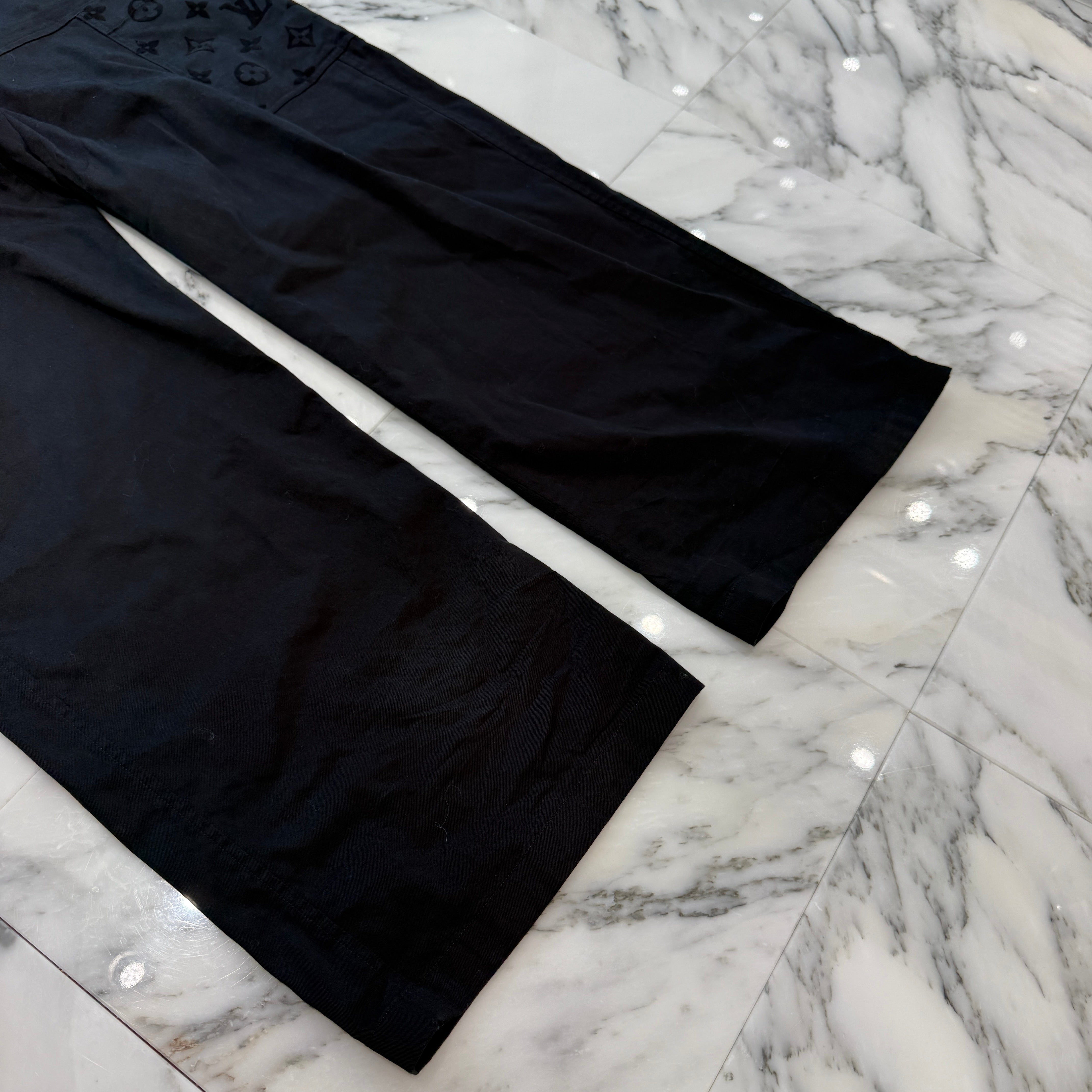 LOUIS VUITTON 2024SS Monogram Pocket Cotton Work Pants HQP45W Size 56 ルイヴィトン モノグラムポケット コットンワークパンツ サイズ56