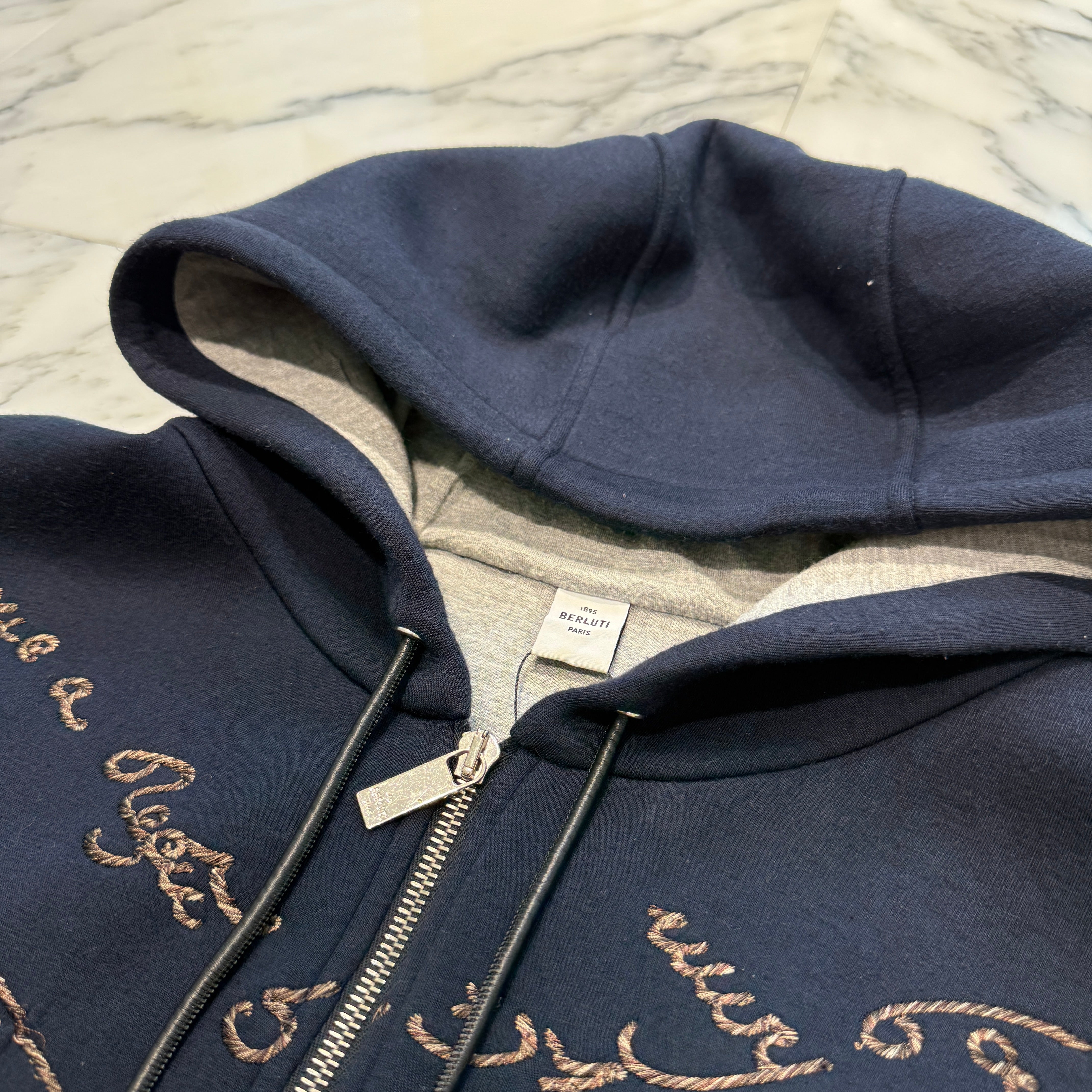Berluti Calligraphy Embroidered Zip Up Hoodie R23JZL27JAFD Size M ベルルッティ カリグラフィー刺繍 ジップアップフーディ サイズM