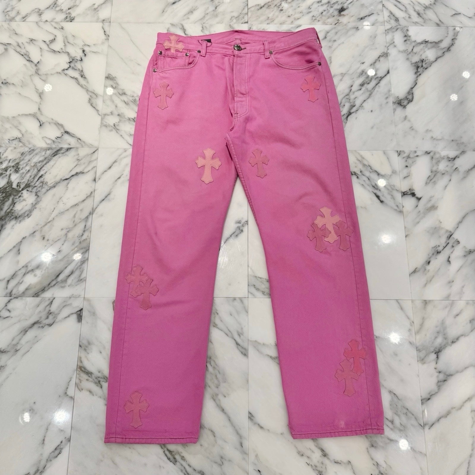 CHROME HEARTS × Levi's VNTG Pink Cross Leather Patch Denim Pants Size 34 クロムハーツ × リーバイス ヴィンテージ ピンククロス レザーパッチ デニムパンツ ジーンズ サイズ34