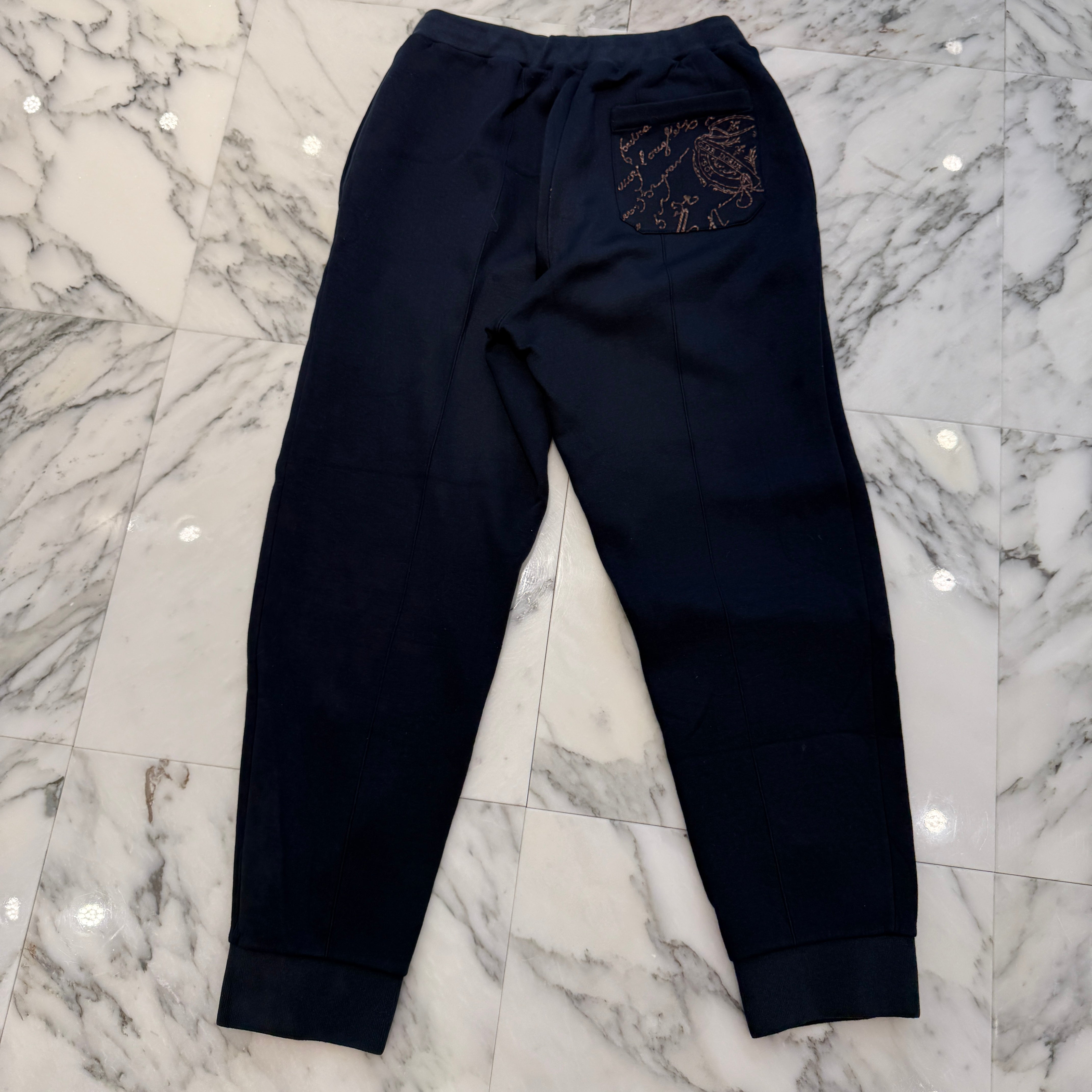 Berluti Calligraphy Embroidered Sweat Jogging Pants R23JTL33JAFD Size L ベルルッティ カリグラフィー刺繍 スウェット ジョギングパンツ サイズL