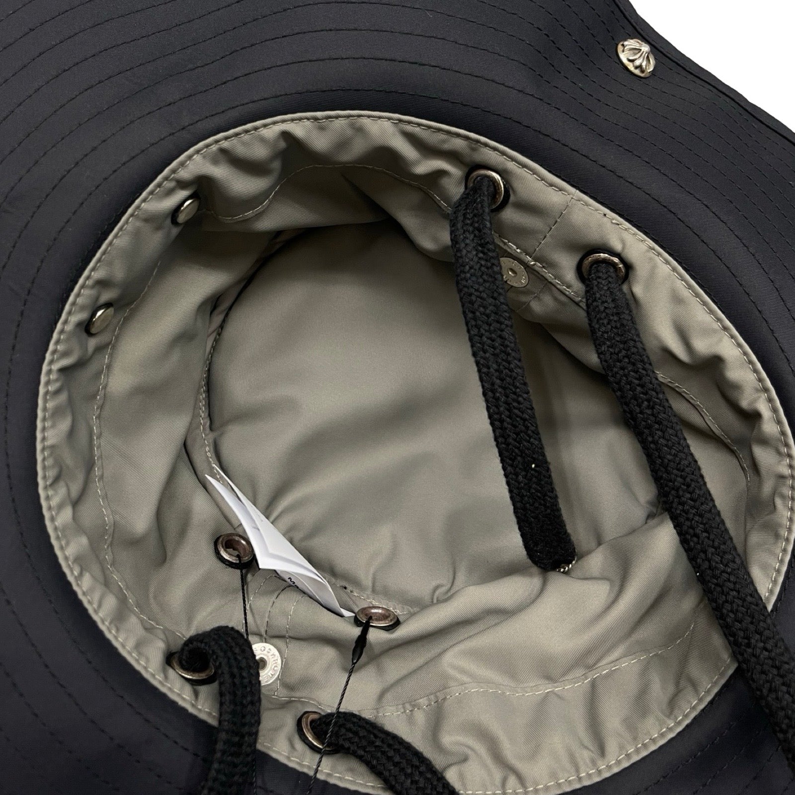 CHROME HEARTS Scroll Fishing Bucket Hat Size M