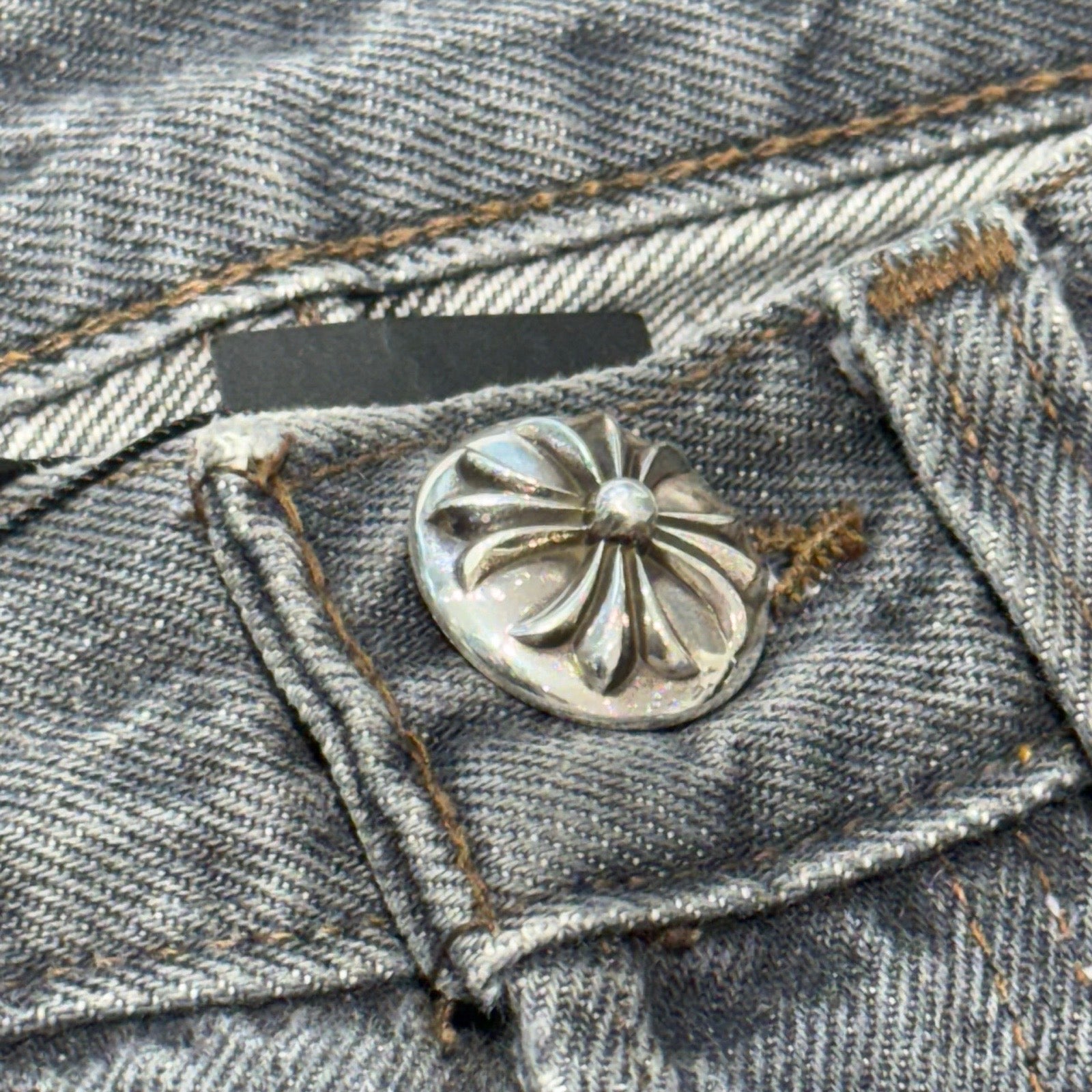 CHROME HEARTS × Levi's 501 VNTG Cross Leather Patch Jeans Size 26 クロムハーツ × リーバイス 501 ヴィンテージ クロスレザーパッチ ジーンズ サイズ26