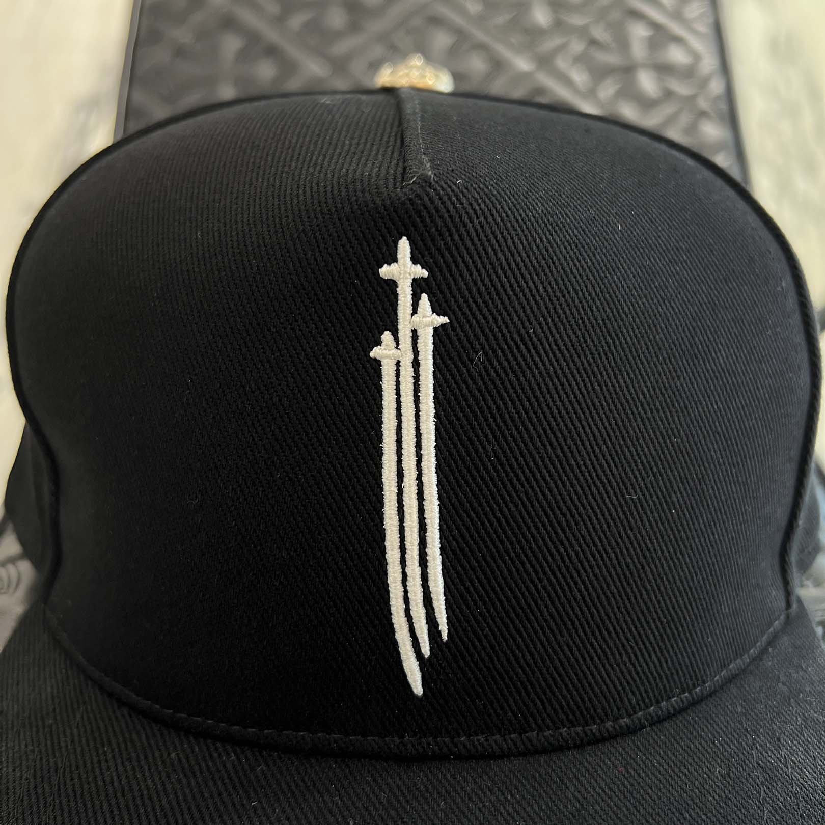 CHROME HEARTS RS3 Cross Embroidery Trucker Cap Size ONE SIZE (51