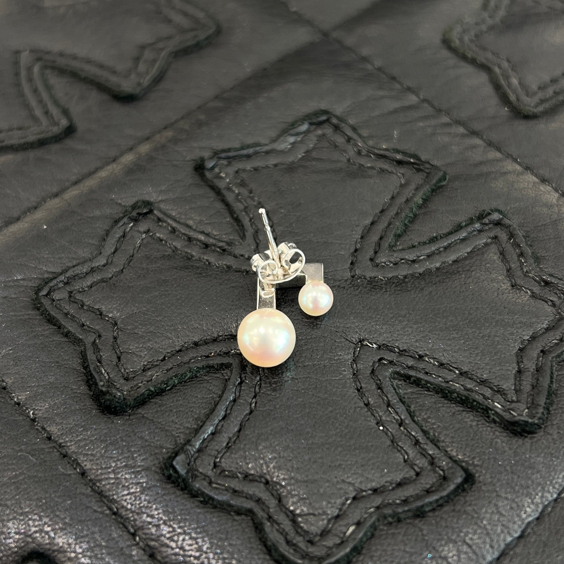 TASAKI Balance Note Diamond Pave Earrings E-3979-18KWG タサキ
