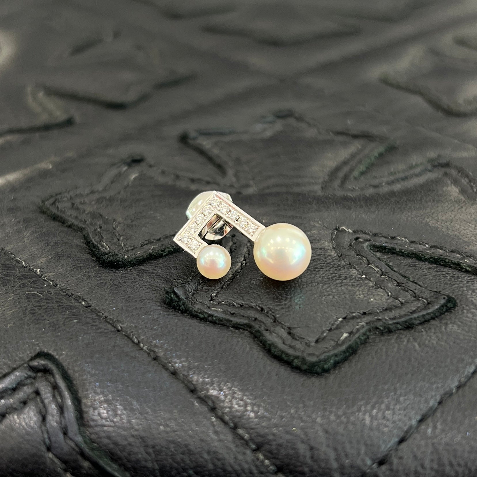 TASAKI Balance Note Diamond Pave Earrings E-3979-18KWG タサキ