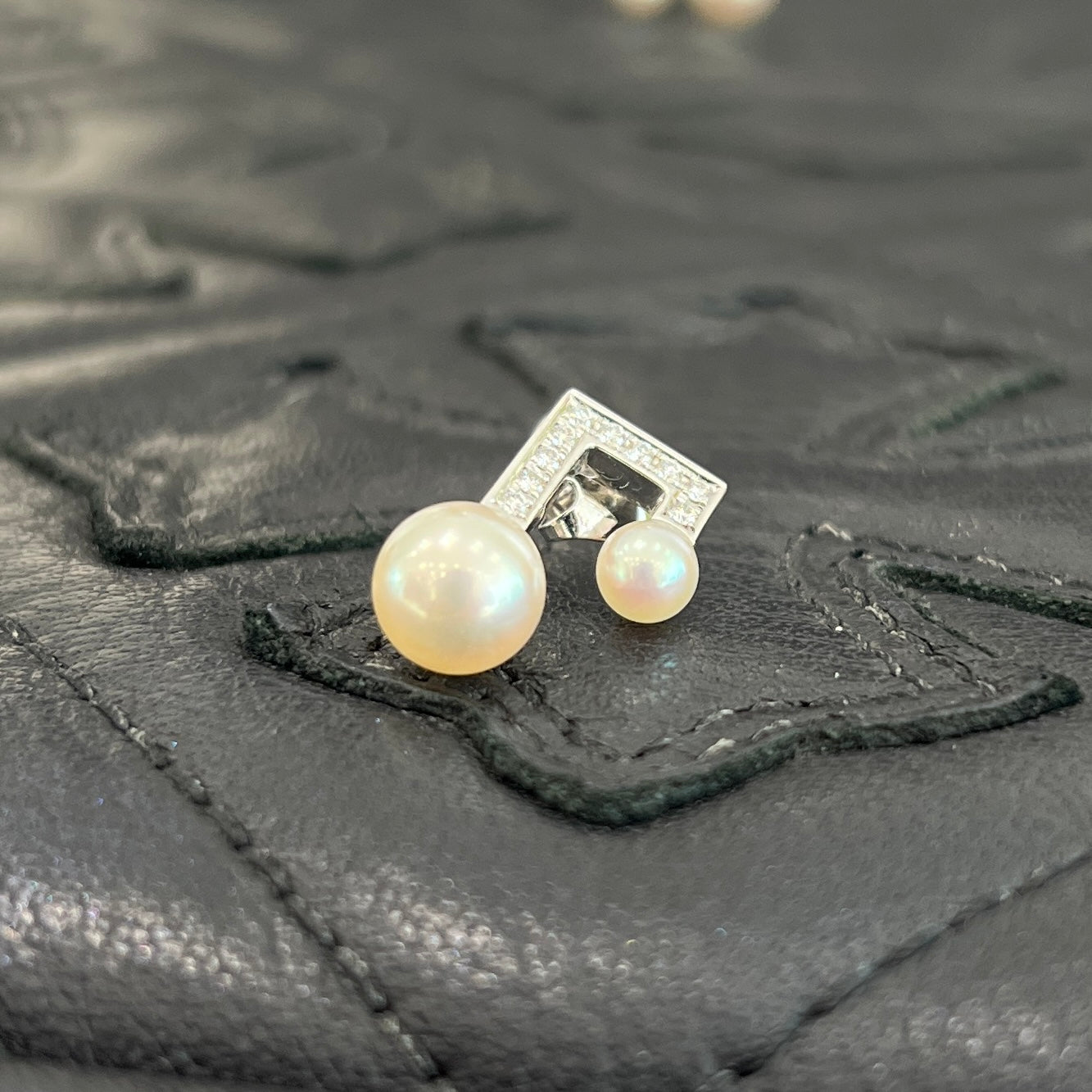 TASAKI Balance Note Diamond Pave Earrings E-3979-18KWG タサキ