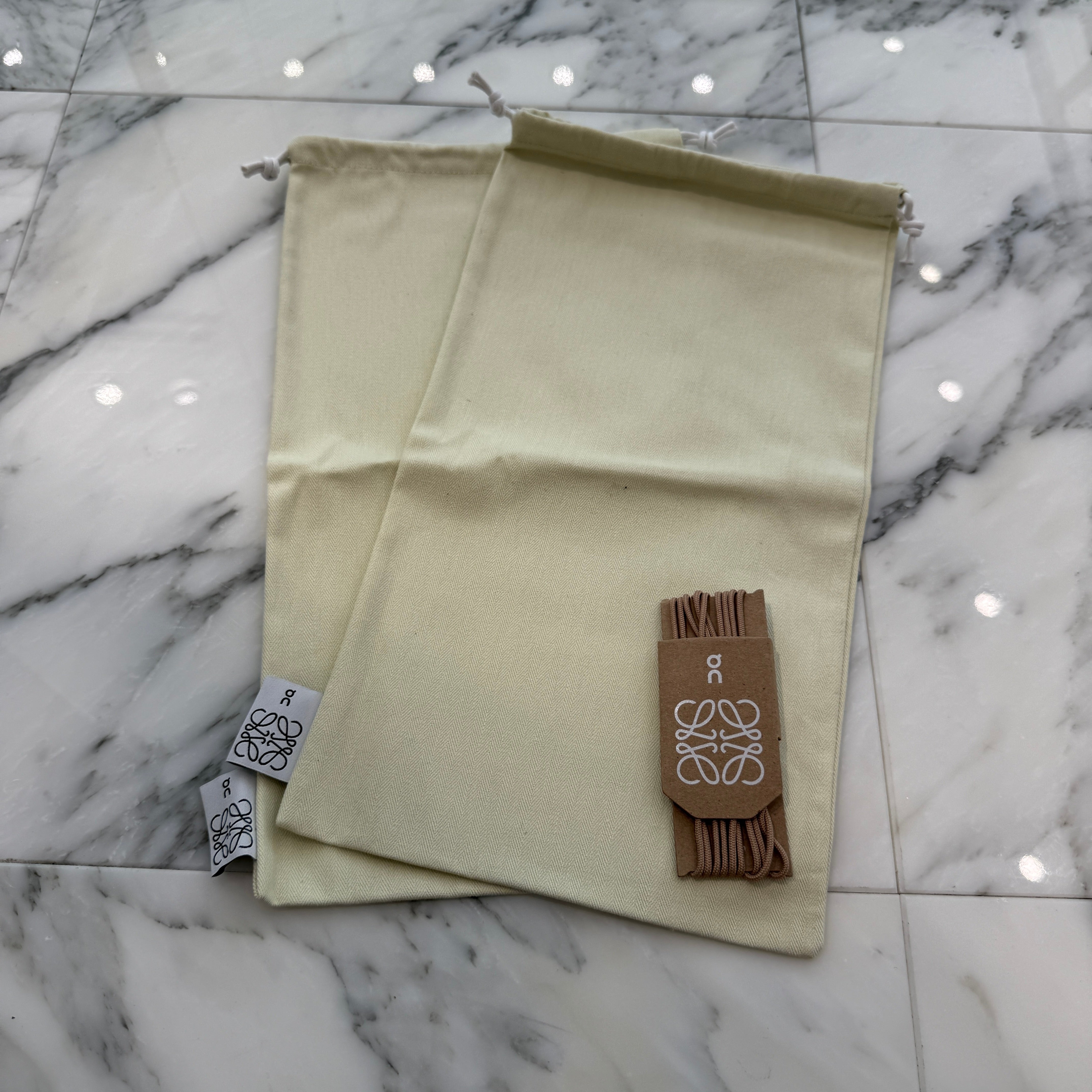 LOEWE × On 2025SS "CLOUDTILT" Sneakers M929282X32 Size 28.0cm ロエベ×オン "クラウドティルト" スニーカー サイズ28.0cm