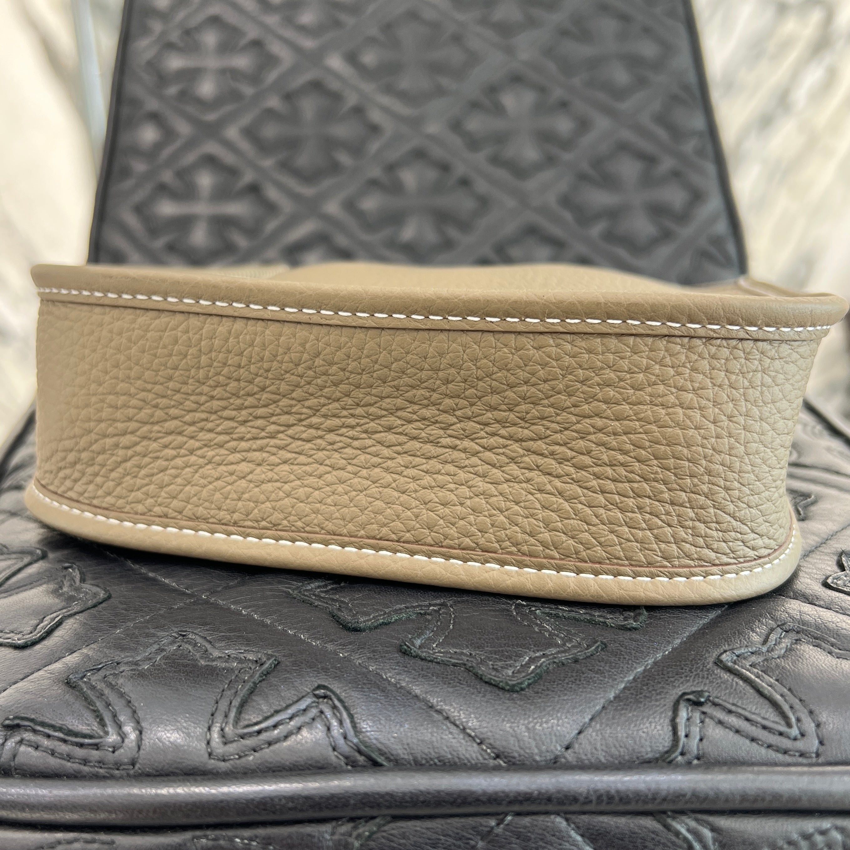 HERMES Evelyn TPM "Etoupe" W刻印 エルメス エブリン TPM "エトゥープ" レザーショルダーバッグ W刻印