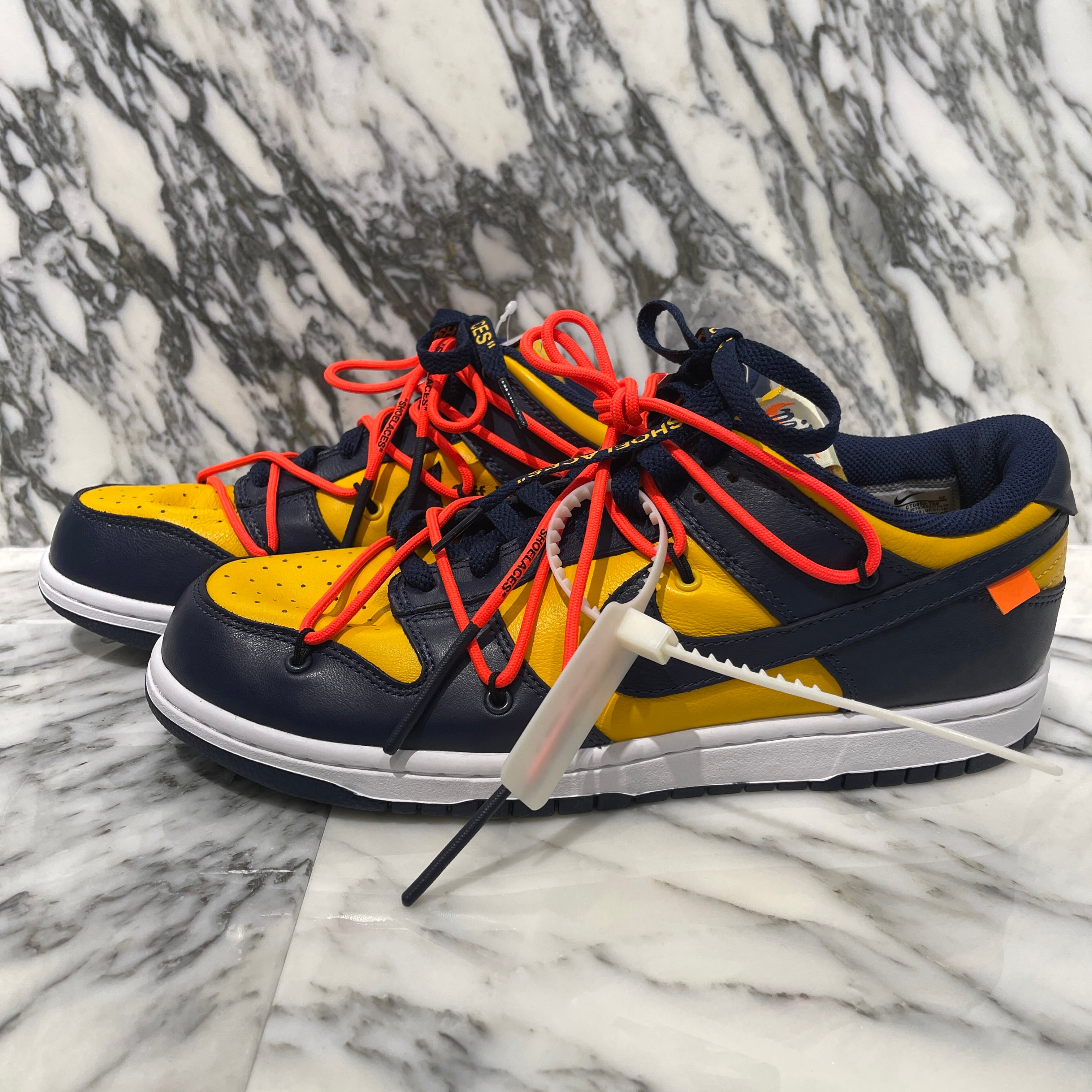 NIKE × OFF-WHITE 2019AW DUNK LOW LTHR "University Gold/Midnight Navy/White" CT0856-700 Size US10（28cm）ナイキ × オフホワイト ダンクロウ LTHR "ユニバーシティゴールド/ミッドナイトネイビー/ホワイト" サイズUS10（28cm）