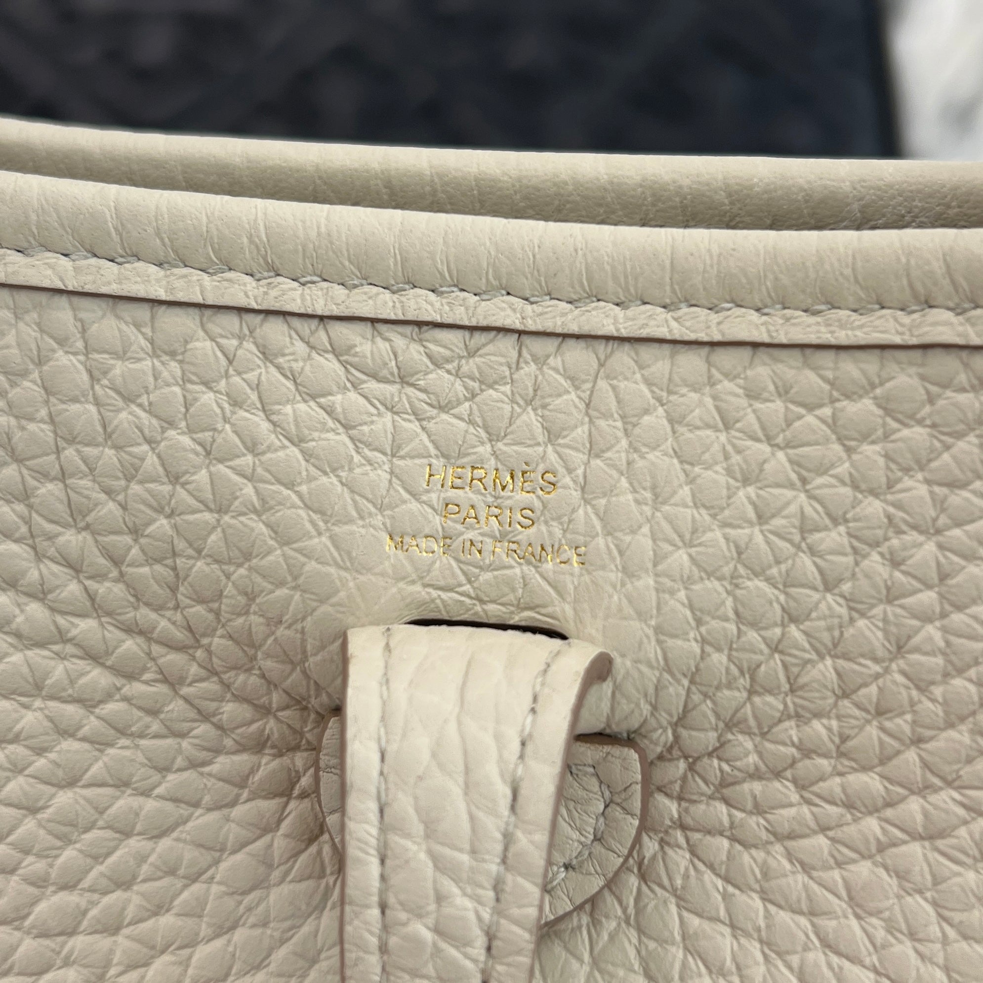 HERMES Evelyn TPM "Beton" W刻印 エルメス エブリン TPM "ベトン" レザーショルダーバッグ W刻印