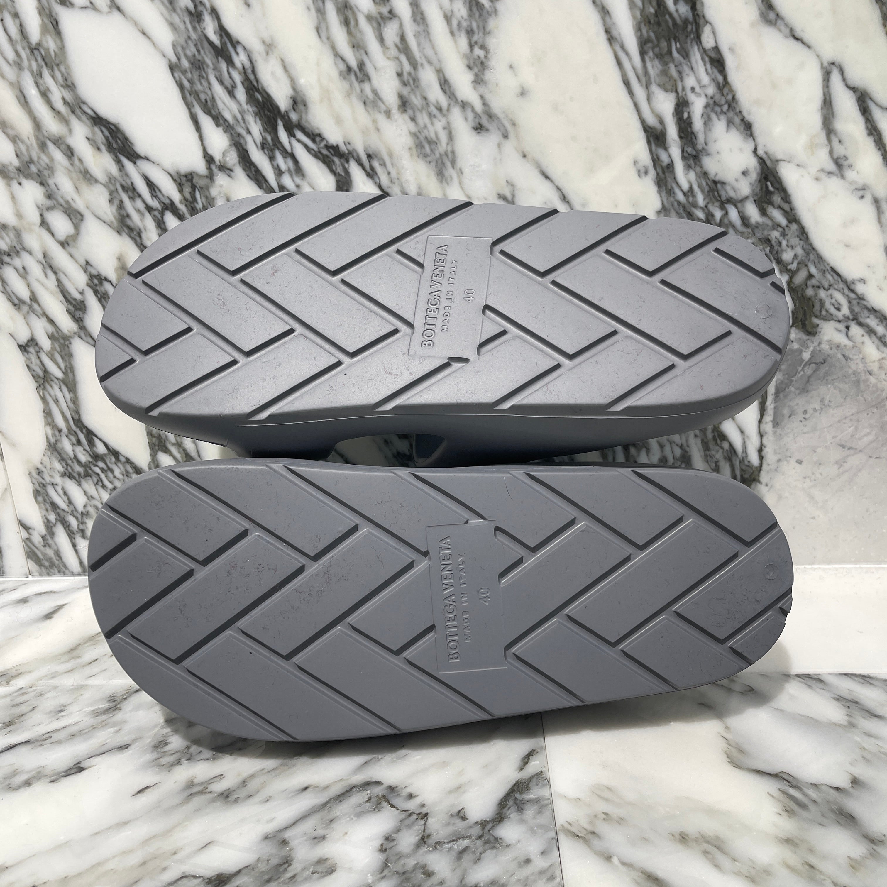 BOTTEGA VENETA BAND SANDAL サイズ40 BOTTEGA VENETA 2024SS BAND RUBBER SLIDE SANDALS Size 40