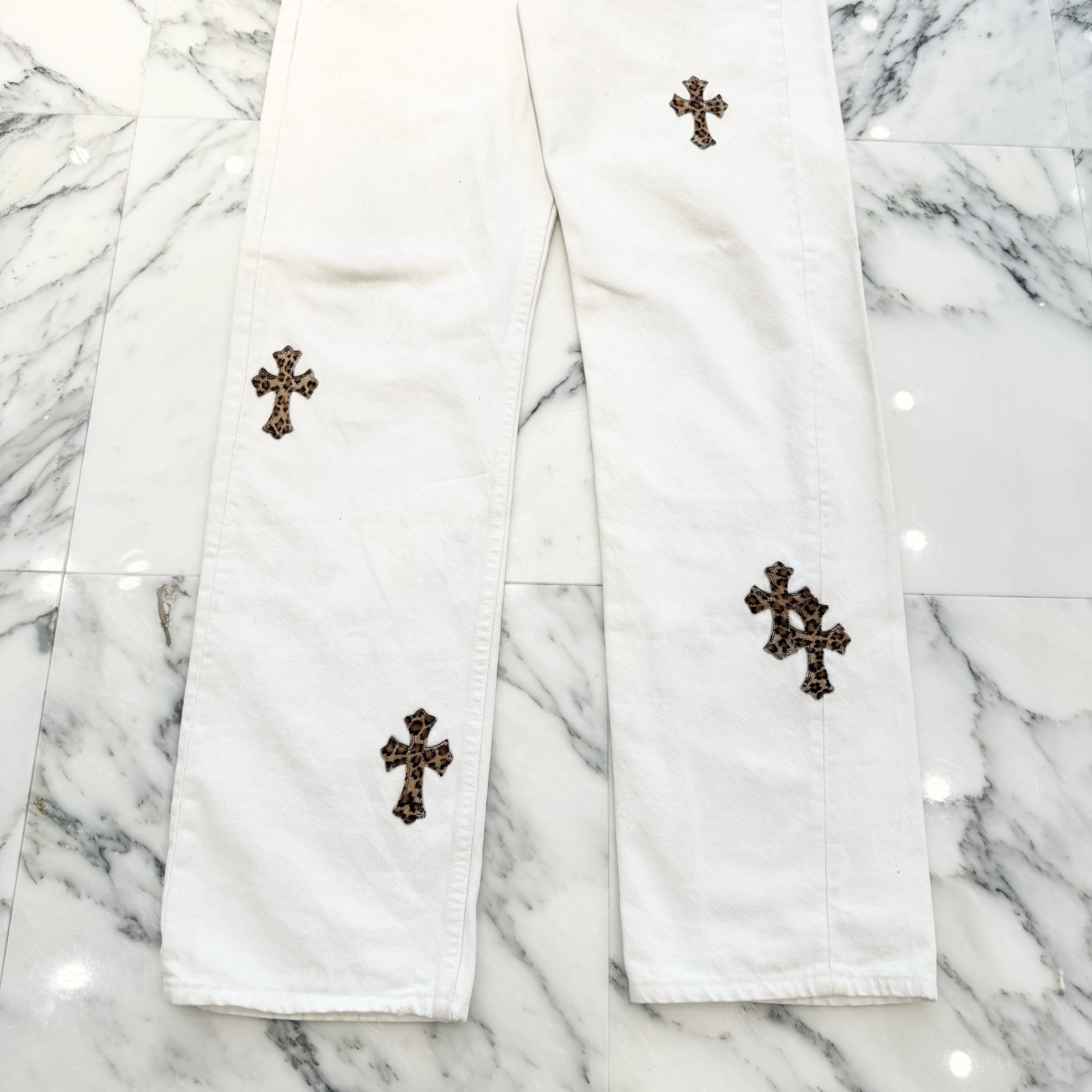 CHROME HEARTS × Levi's VNTG Leopard Harako Leather Cross Patch Denim Pants Size 32 クロムハーツ × リーバイス ヴィンテージ レオパード ハラコレザークロスパッチ デニムパンツ サイズ32