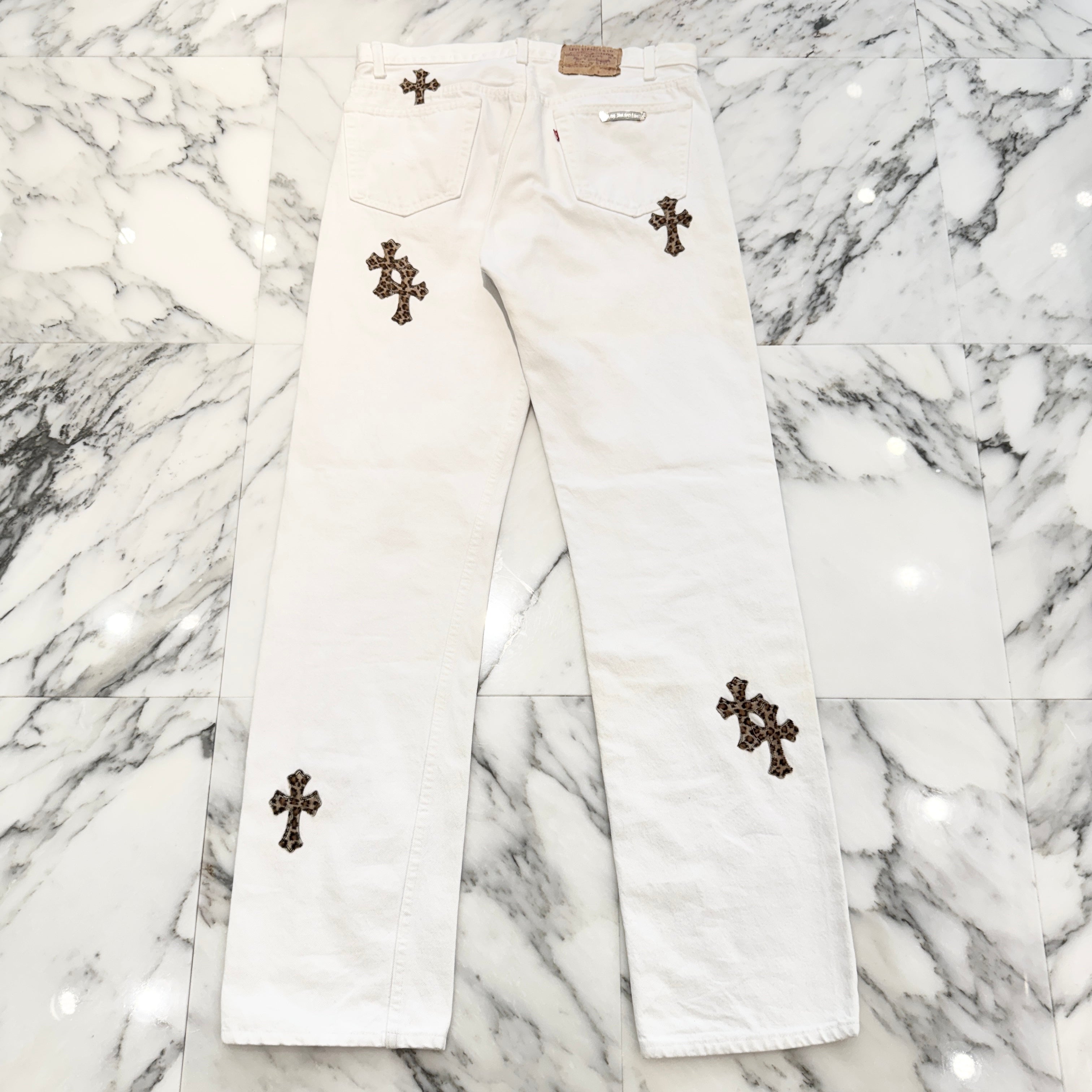 CHROME HEARTS × Levi's VNTG Leopard Harako Leather Cross Patch Denim Pants Size 32 クロムハーツ × リーバイス ヴィンテージ レオパード ハラコレザークロスパッチ デニムパンツ サイズ32