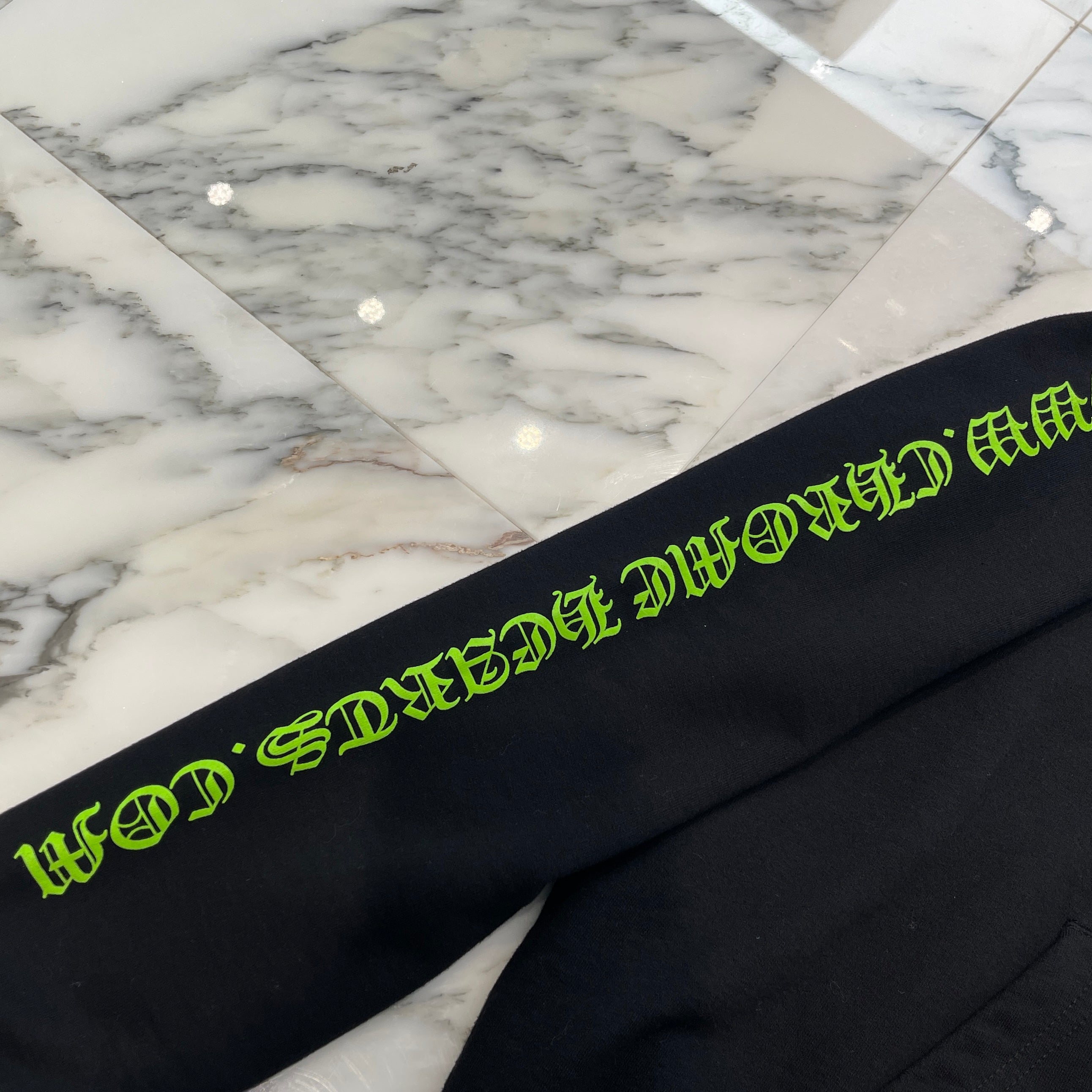 CHROME HEARTS 2022SS Charity Horseshoe CH Plus Leather Patch Pullover Hoodie Size L クロムハーツ チャリティ限定 ホースシュー CHプラス レザーパッチ プルオーバーフーディー サイズL