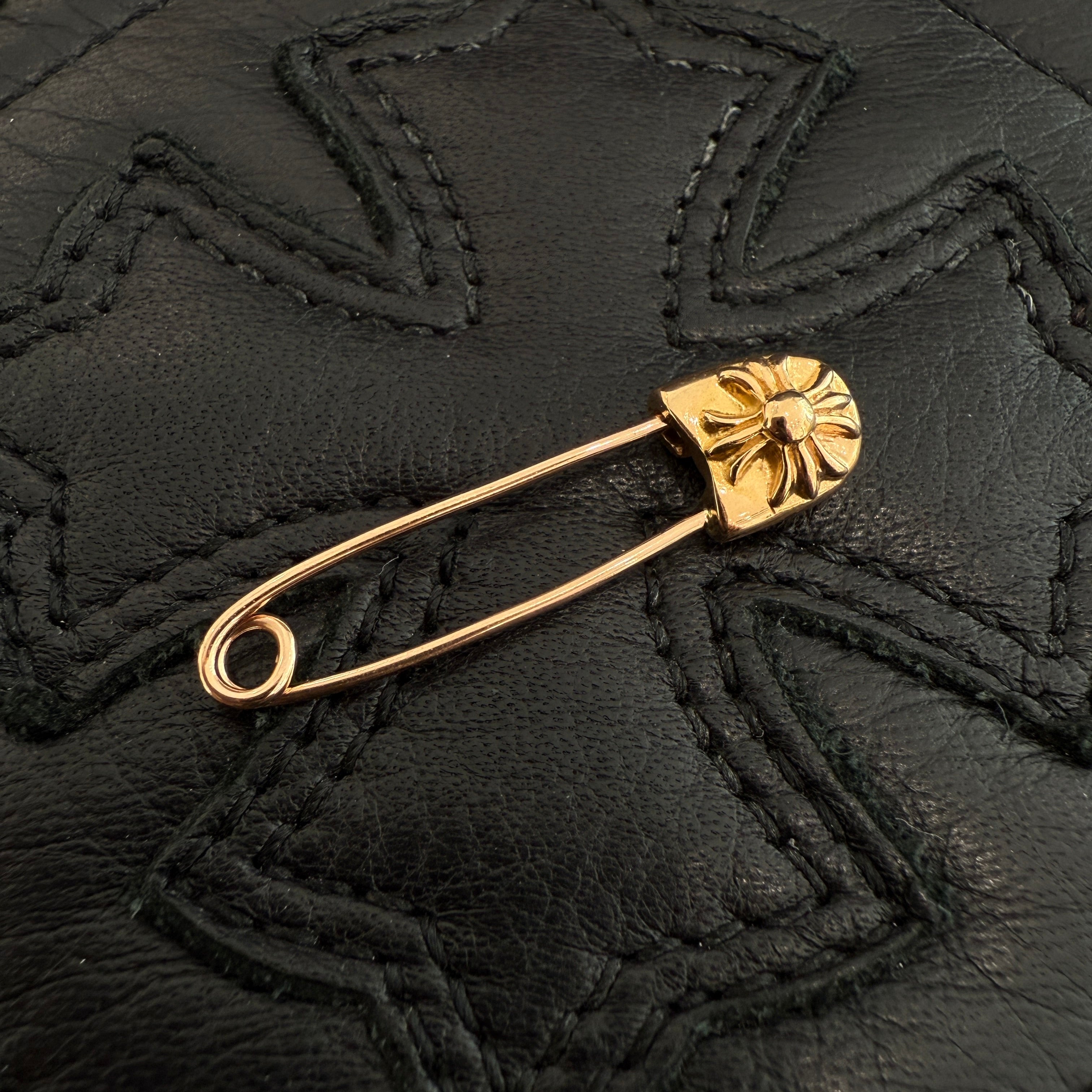 CHROME HEARTS 22K Safety Pin Pendant Top クロムハーツ 22K セーフティ ピン ペンダントトップ