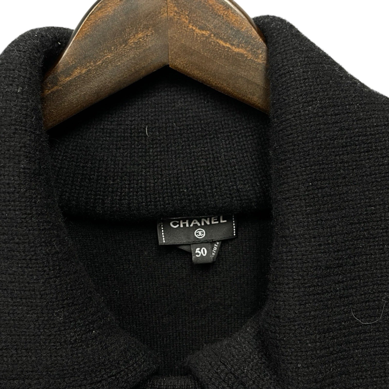 CHANEL 2023AW Coco Mark Pearl Cashmere Sweater P73253K10535 Size 50