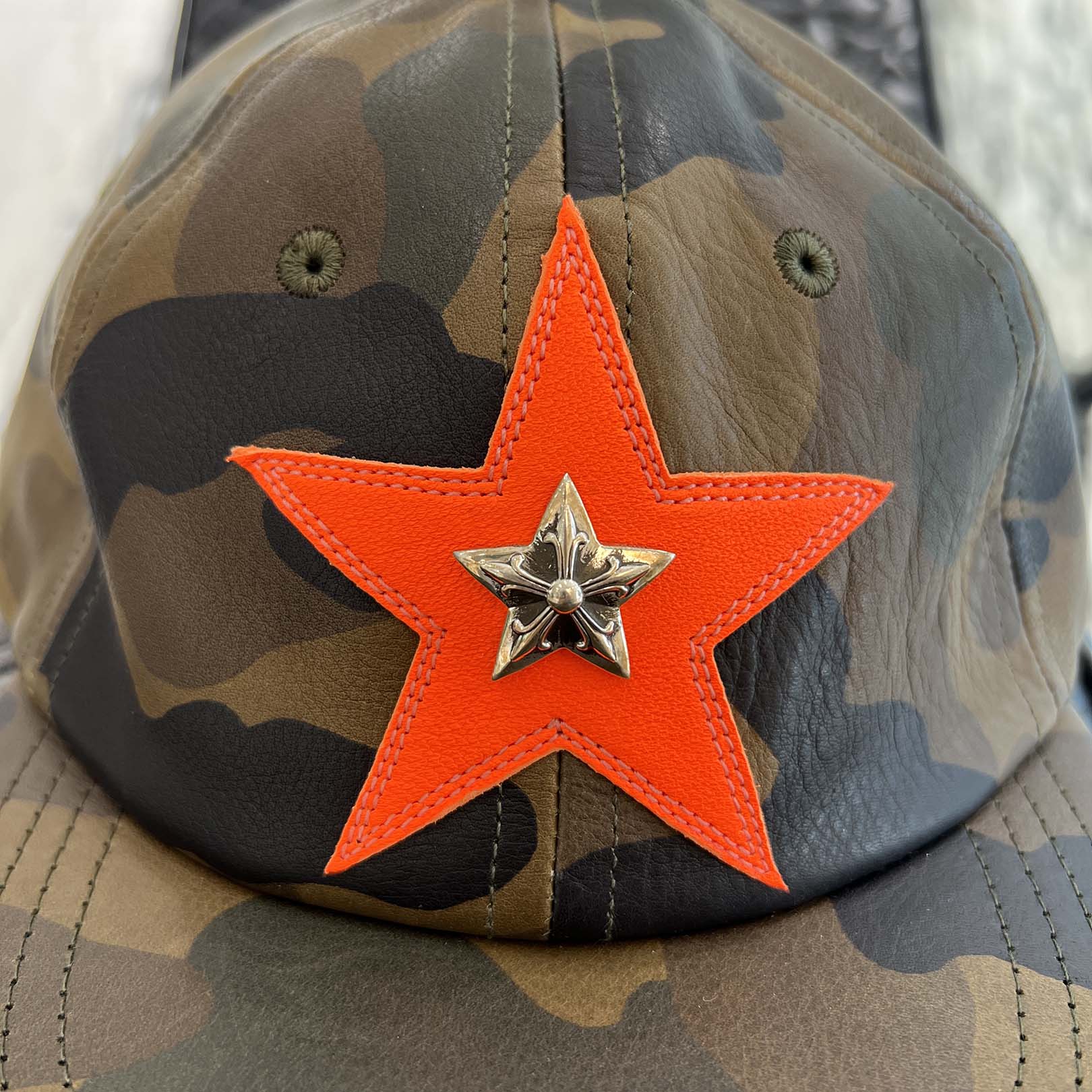 CHROME HEARTS Star Leather Patch Camouflage Leather Trucker Cap