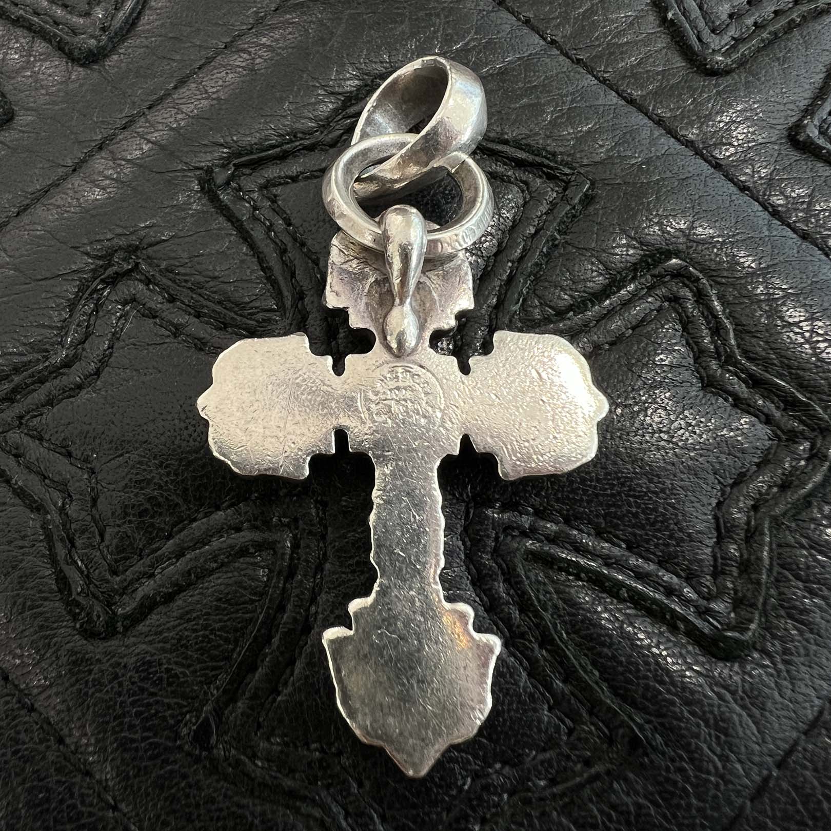 CHROME HEARTS Filigree CH Cross XS Pendant Top With Bail クロム