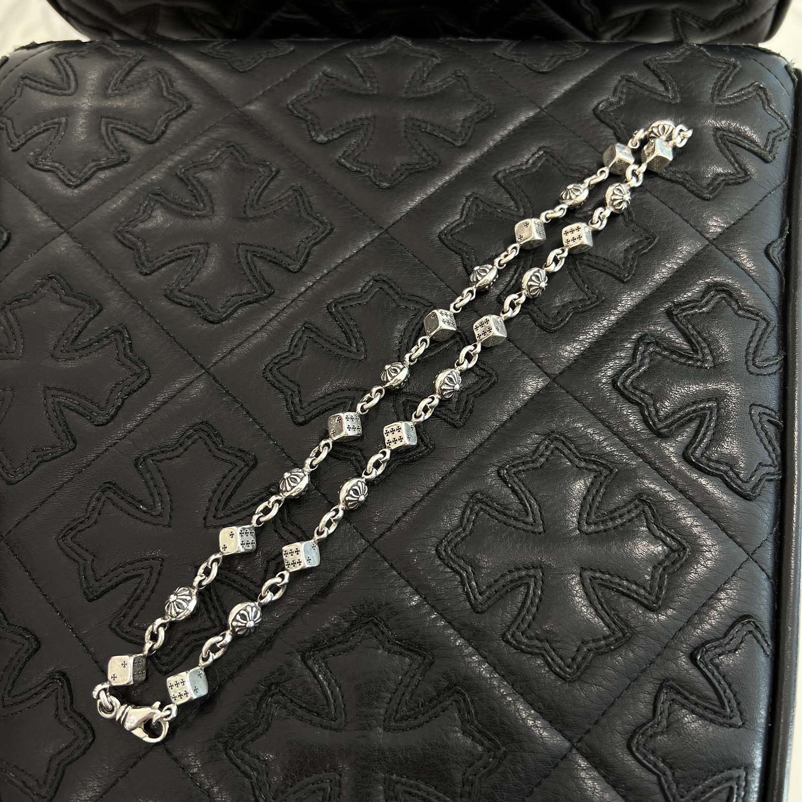 CHROME HEARTS DICE Cross Ball Silver Neckless Size 20 Inch クロム