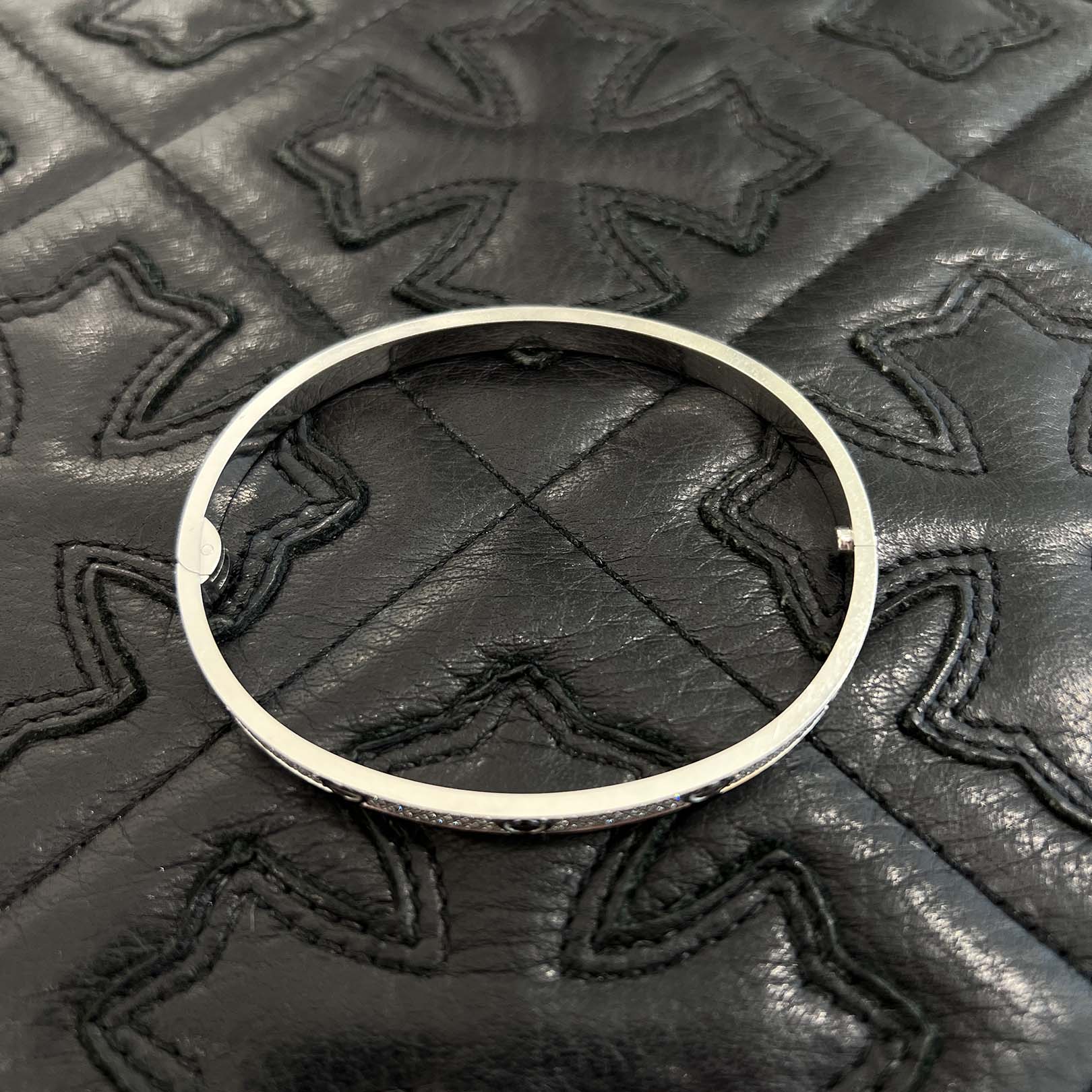 Cartier Love Bracelet Small Model Pave Diamond Size 19 カルティエ ラブブレスレット スモールモデル パヴェダイヤモンド サイズ19