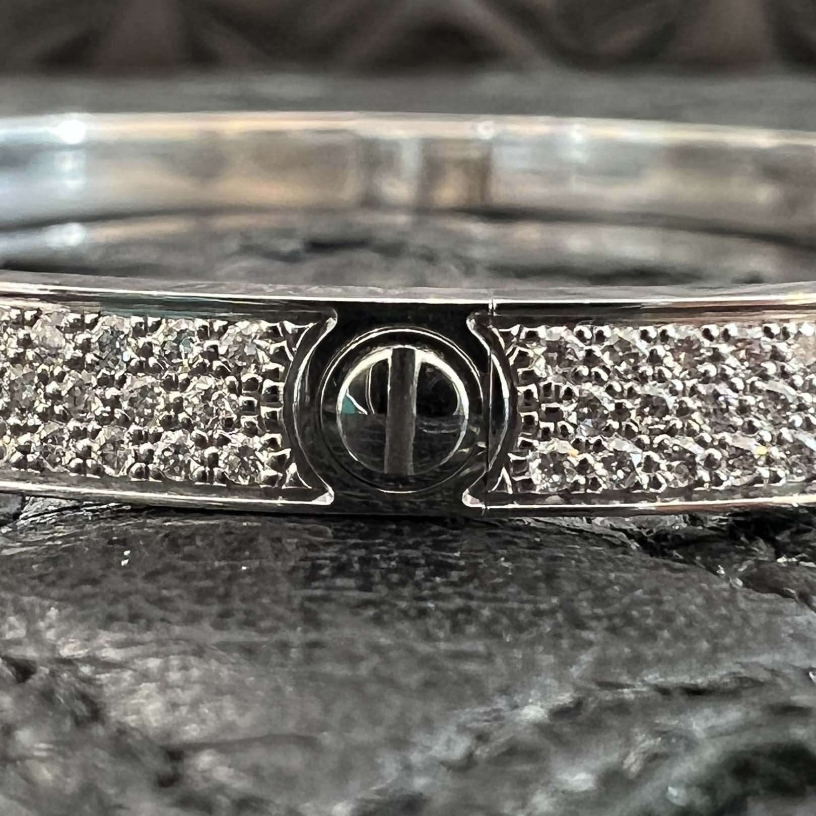 Cartier Love Bracelet Small Model Pave Diamond Size 19 カルティエ ラブブレスレット スモールモデル パヴェダイヤモンド サイズ19