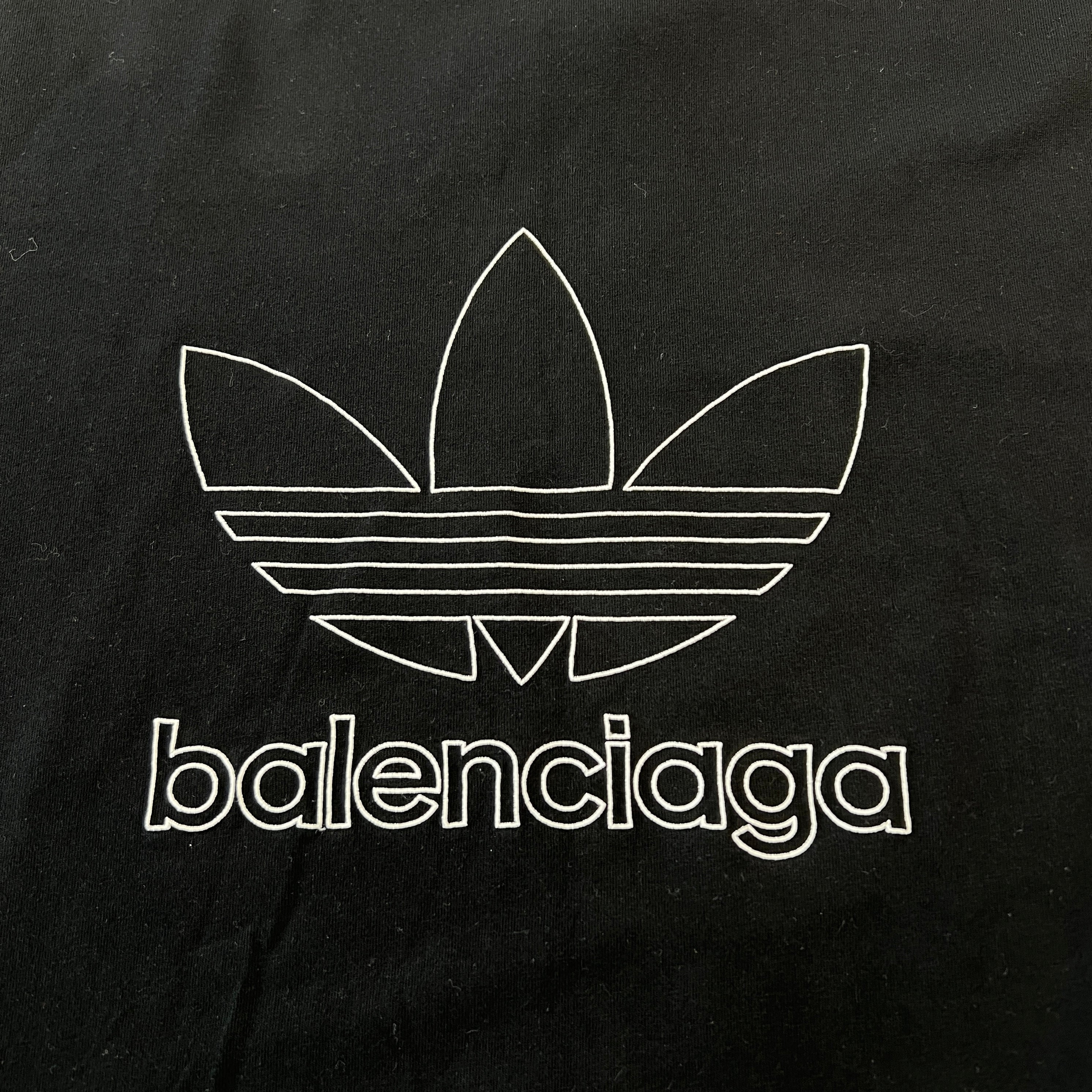 BALENCIAGA × adidas 2023SS Trefoil Logo Embroidery Tee 723976 TNVN8 Size L バレンシアガ × アディダス トレフォイルロゴ刺繡 Tシャツ サイズL