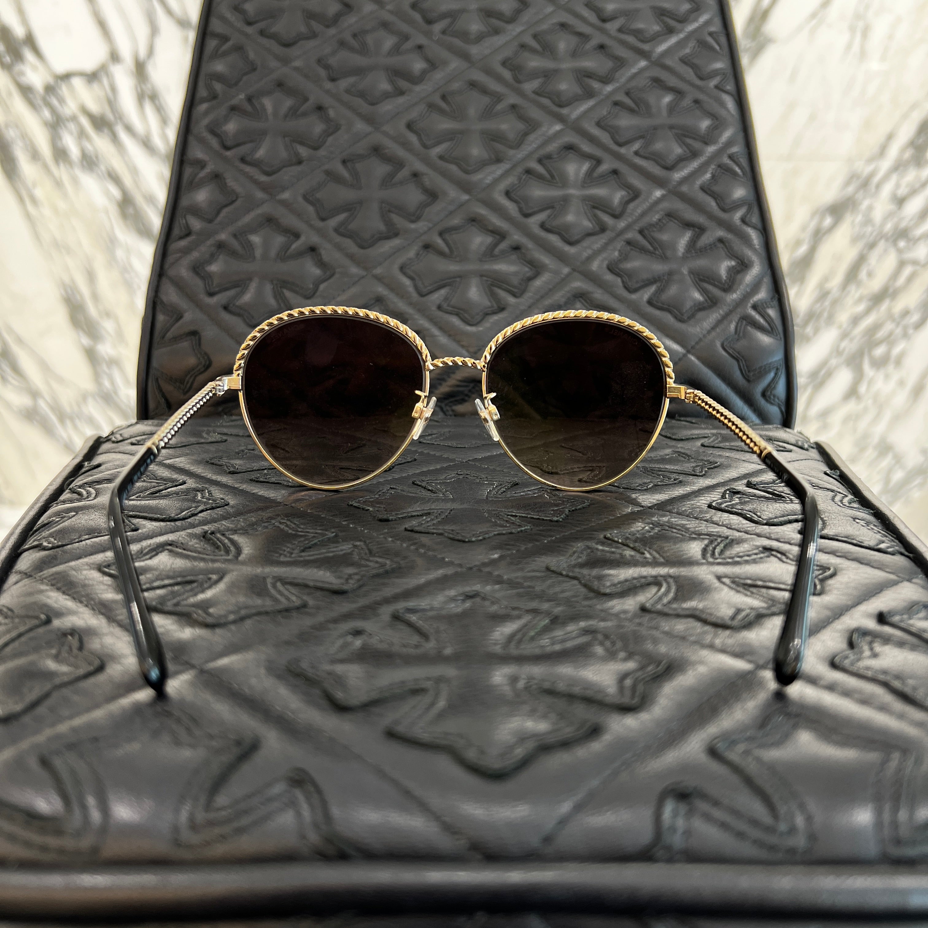 CHANEL 2019SS Chain Around Coco Chain Panto Shape Sunglasses 4242 C395-S5 Size 55□17 135 シャネル チェーンアラウンド ココチェーンパントシェイプ サングラス サイズ55□17 135