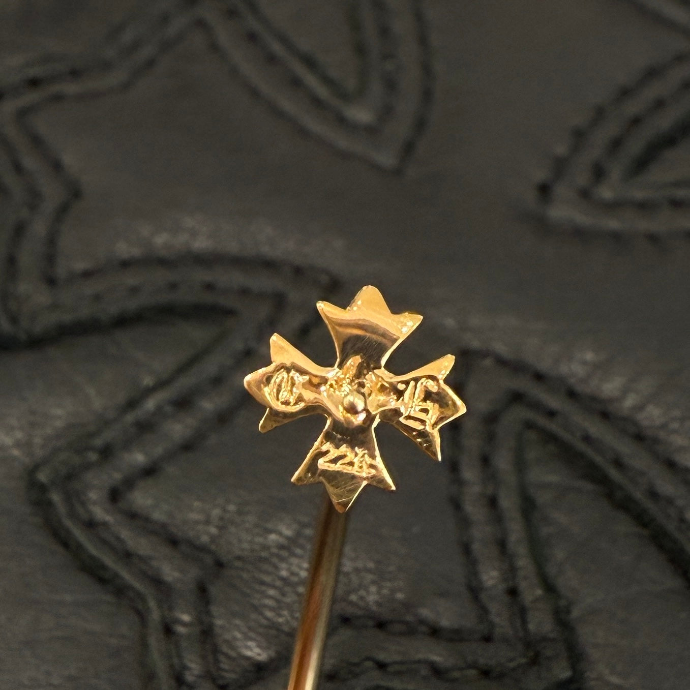 CHROME HEARTS 22K CH Plus Hoop Earring クロムハーツ 22K CHプラス クロス フープ イヤリング ピアス