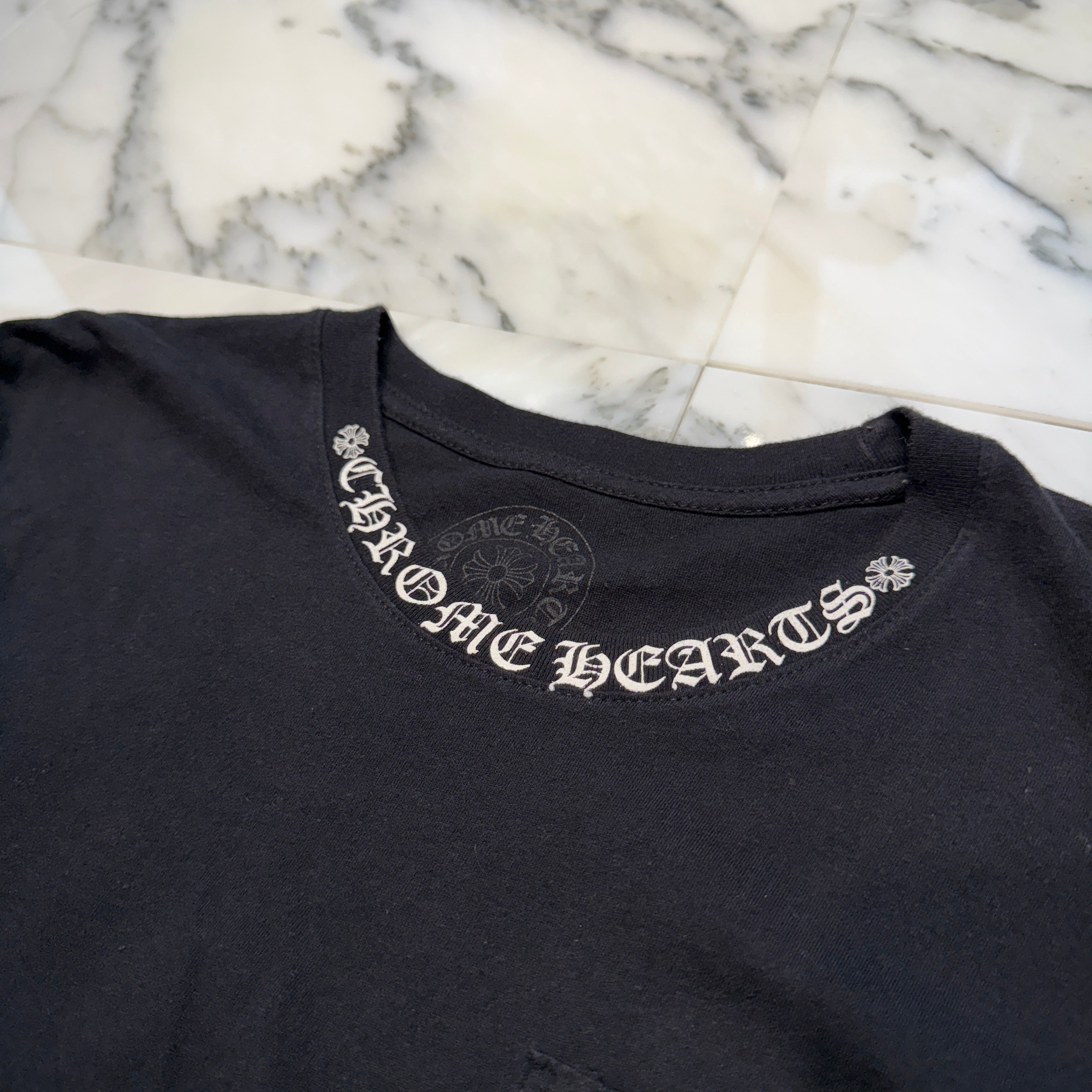 CHROME HEARTS Neck Logo Back Horseshoe Long Sleeve Tee Size M クロムハーツ ネックロゴバックホースシューTシャツ サイズM