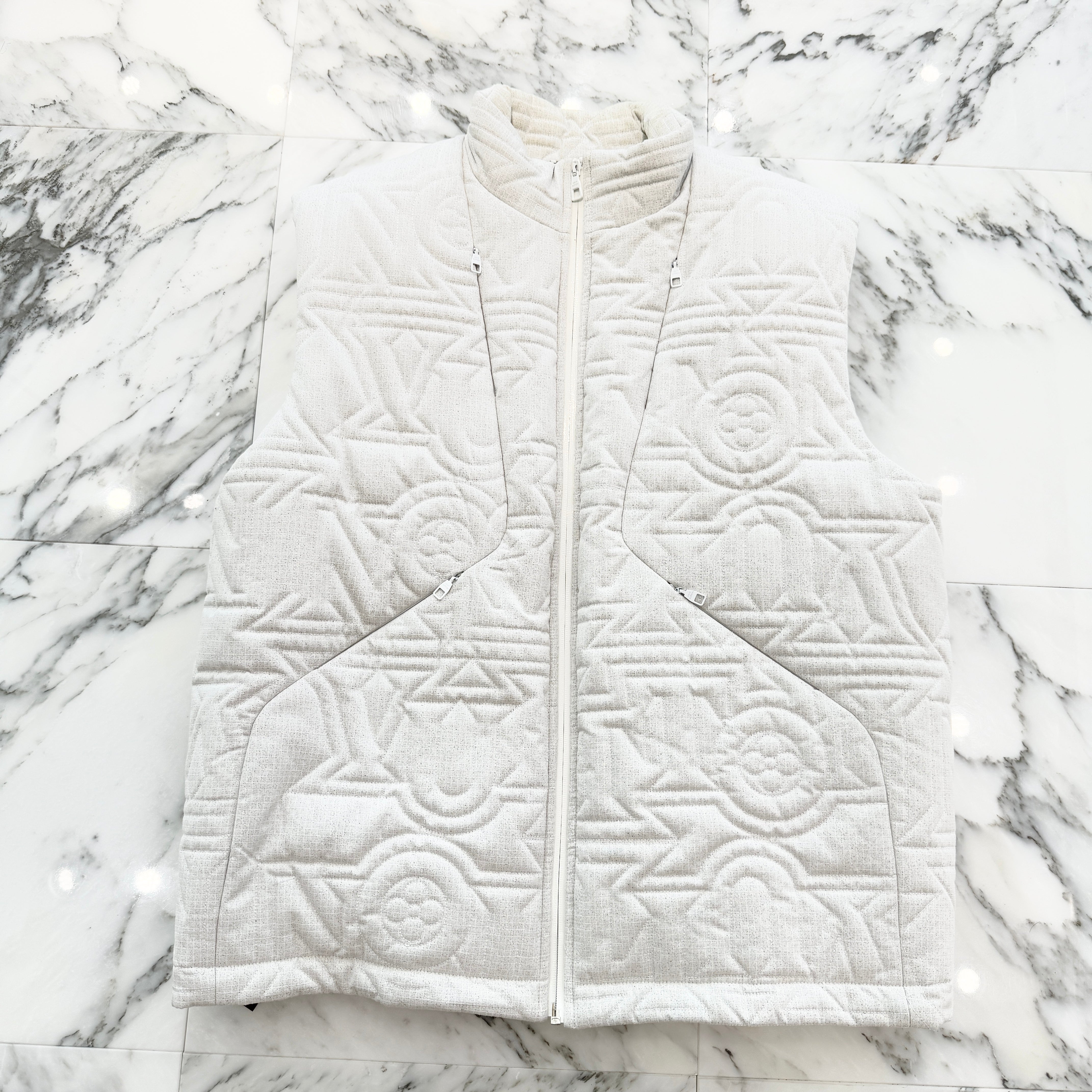 LOUIS VUITTON 2023SS All Over Snow Down Gilet Size 54 ルイヴィトン オールオーバー スノーダウンジレ サイズ54