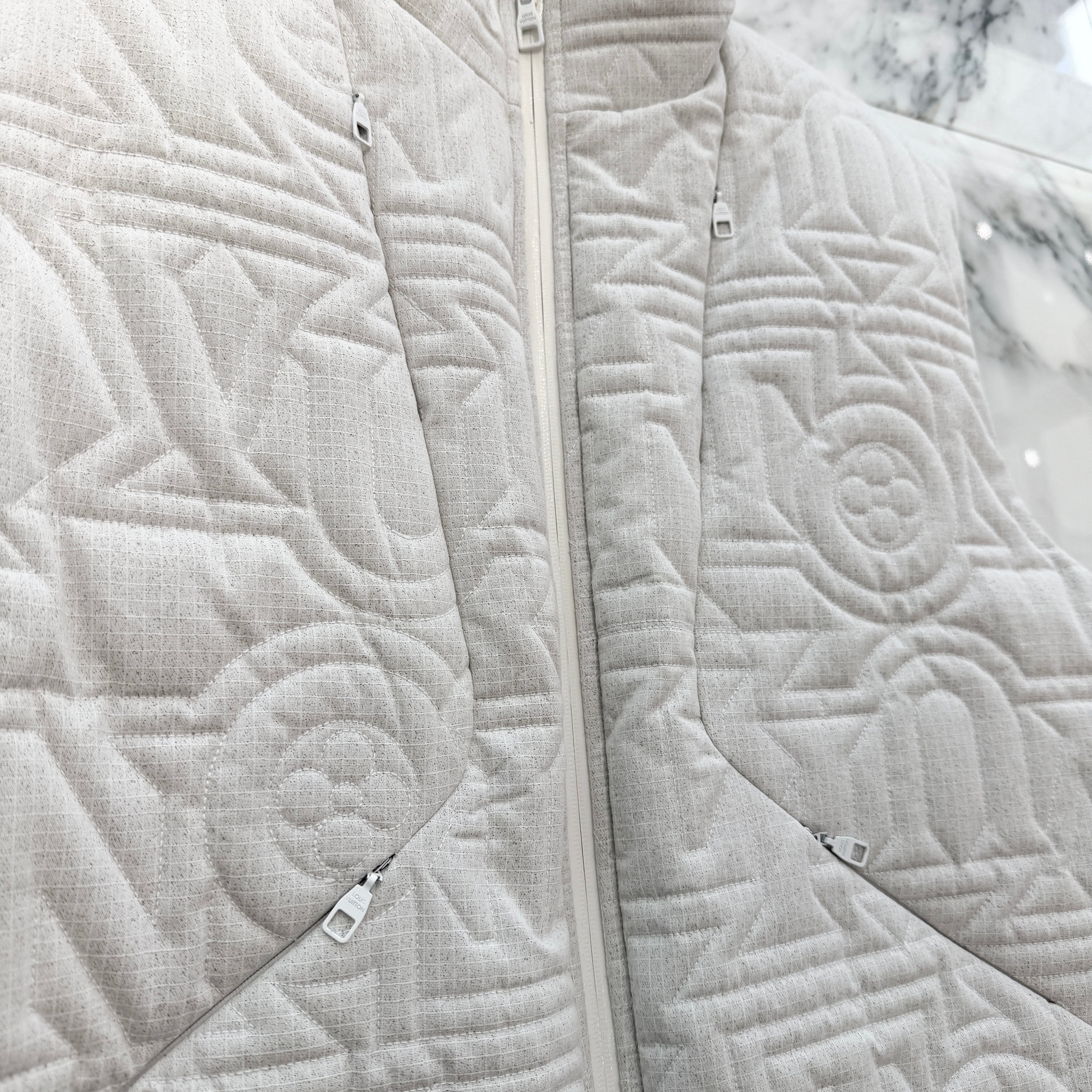 LOUIS VUITTON 2023SS All Over Snow Down Gilet Size 54 ルイヴィトン オールオーバー スノーダウンジレ サイズ54