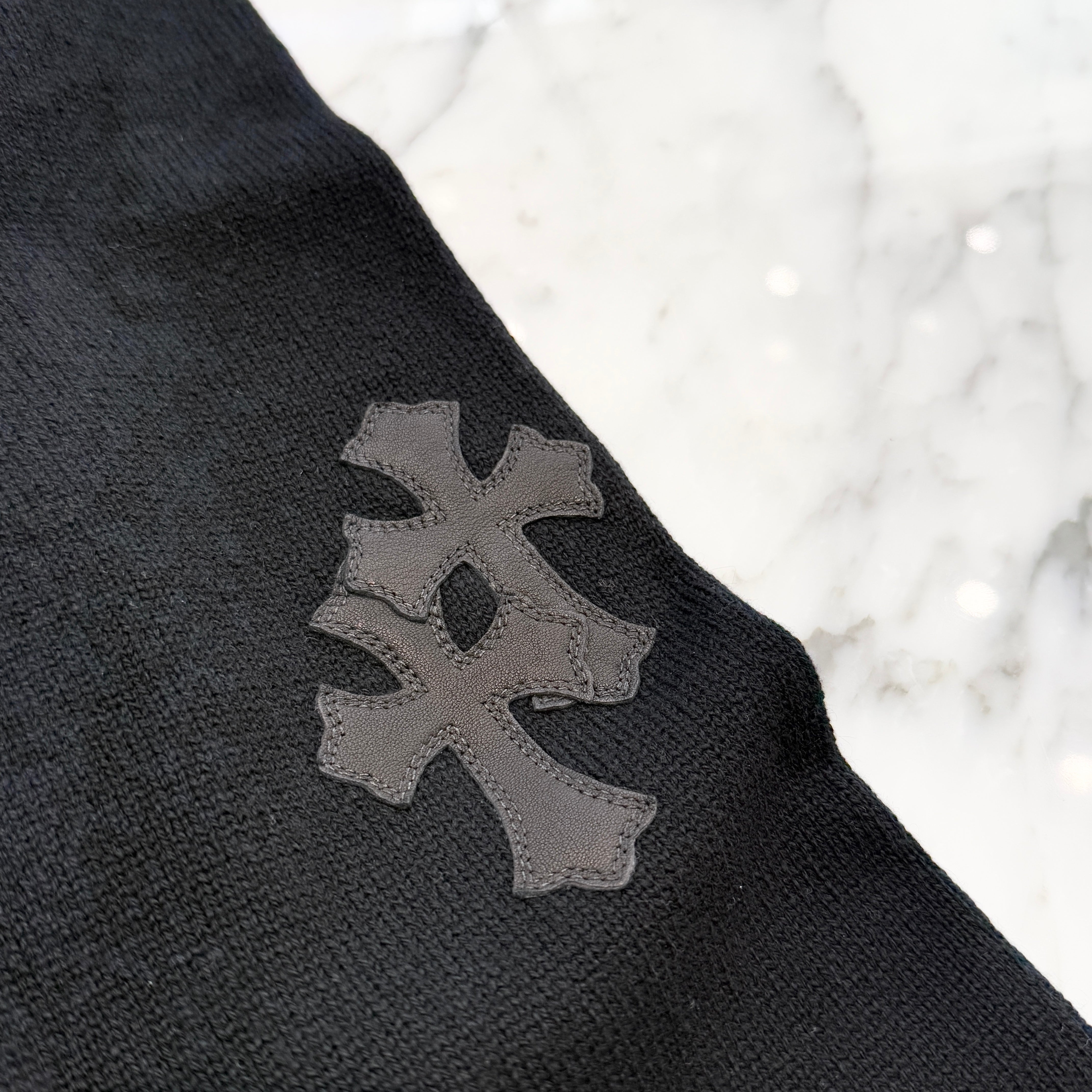 CHROME HEARTS Y NOT Leather Cross Patch Cashmere Knit Pullover Hoodie Size XS/S クロムハーツ ワイノット レザークロスパッチ カシミヤニット プルオーバーフーディ サイズXS/S