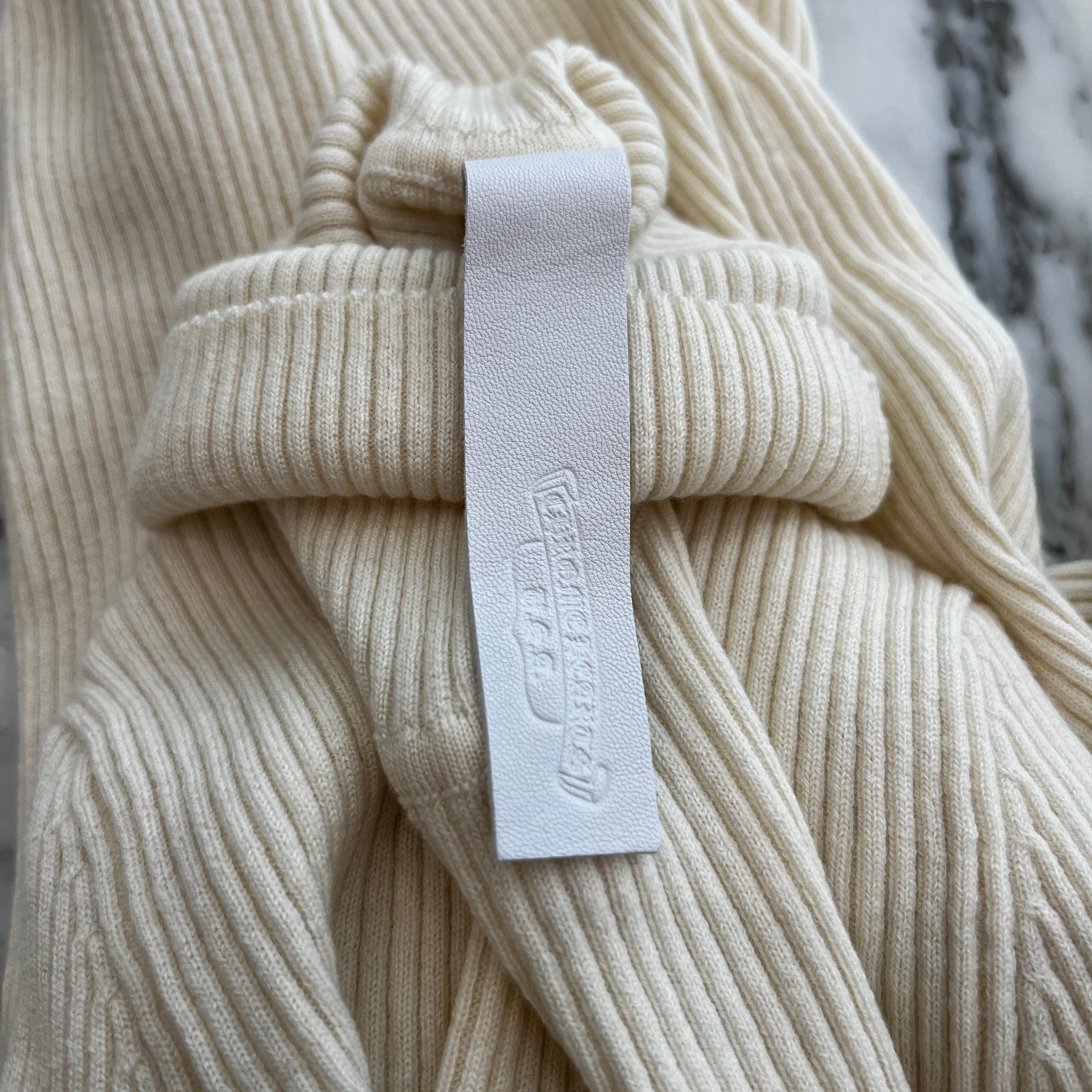 CHROME HEARTS Y NOT Leather Cross Patch Cashmere Turtle Neck Knit Sweater Size M クロムハーツ ワイノット レザークロスパッチ カシミヤ タートルネック ニットセーター サイズM