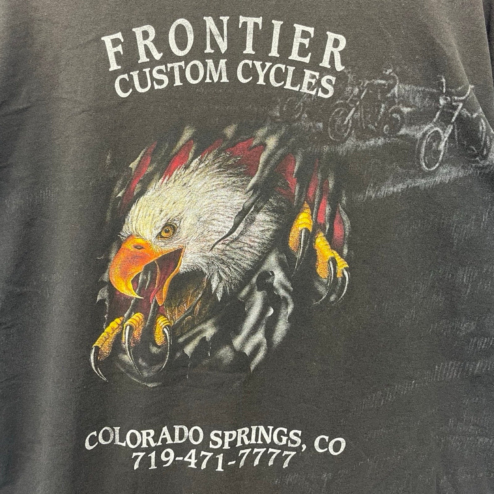 Vintage 90's Harley-Davidson "FRONTIER CUSTOM CYCLES" Snake Emblem S/S Tee Size XL