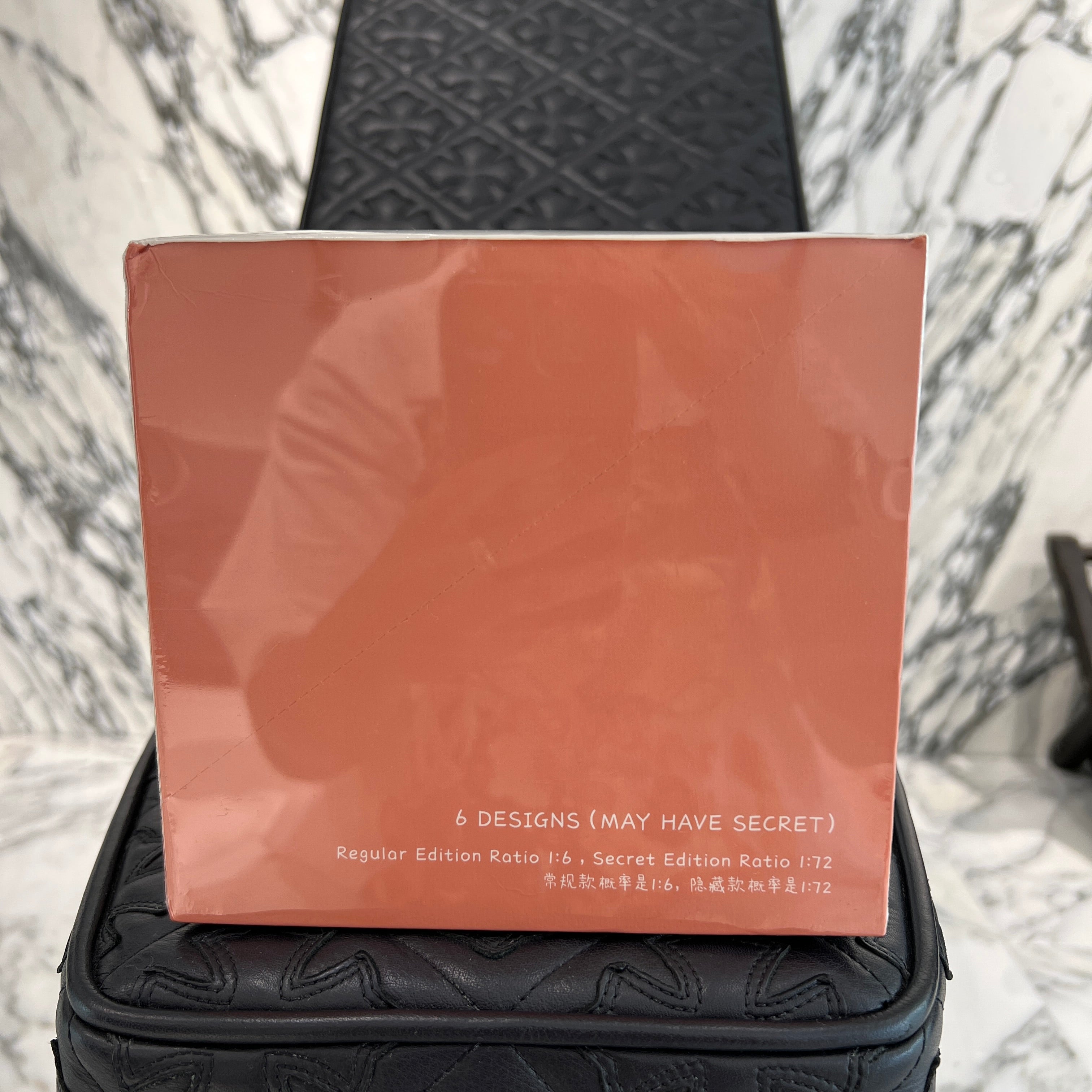 POP MART The Monsters Have A Seat LABUBU ポップマート ザ・モンスターズ ハヴアシート ラブブ ストラップ