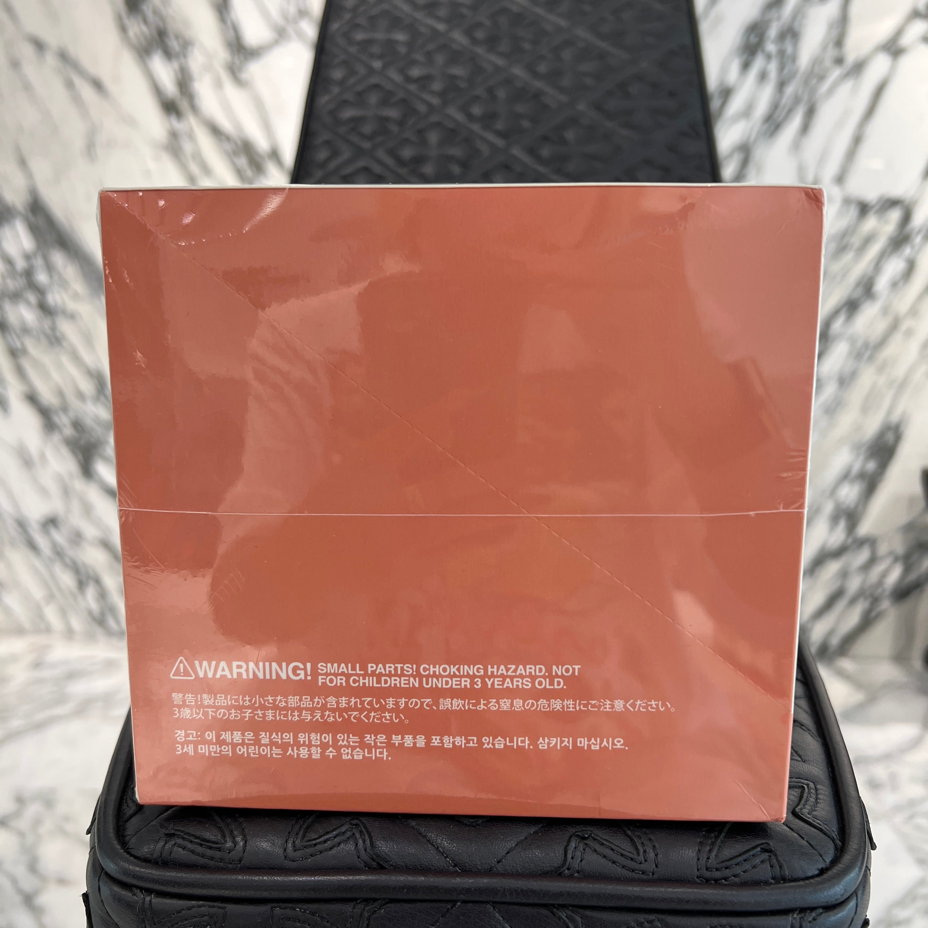 POP MART The Monsters Have A Seat LABUBU ポップマート ザ・モンスターズ ハヴアシート ラブブ ストラップ