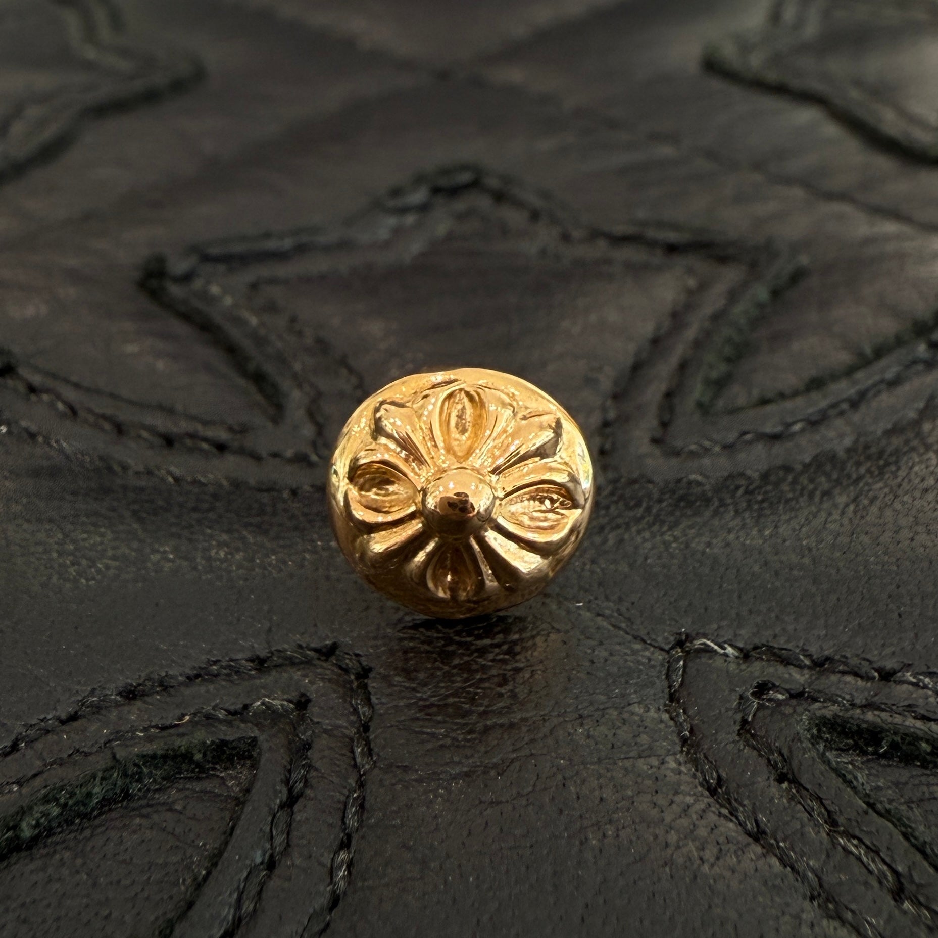 CHROME HEARTS 22K Cross Ball STUD Earrings クロムハーツ 22K クロスボール スタッド イヤリング ピアス