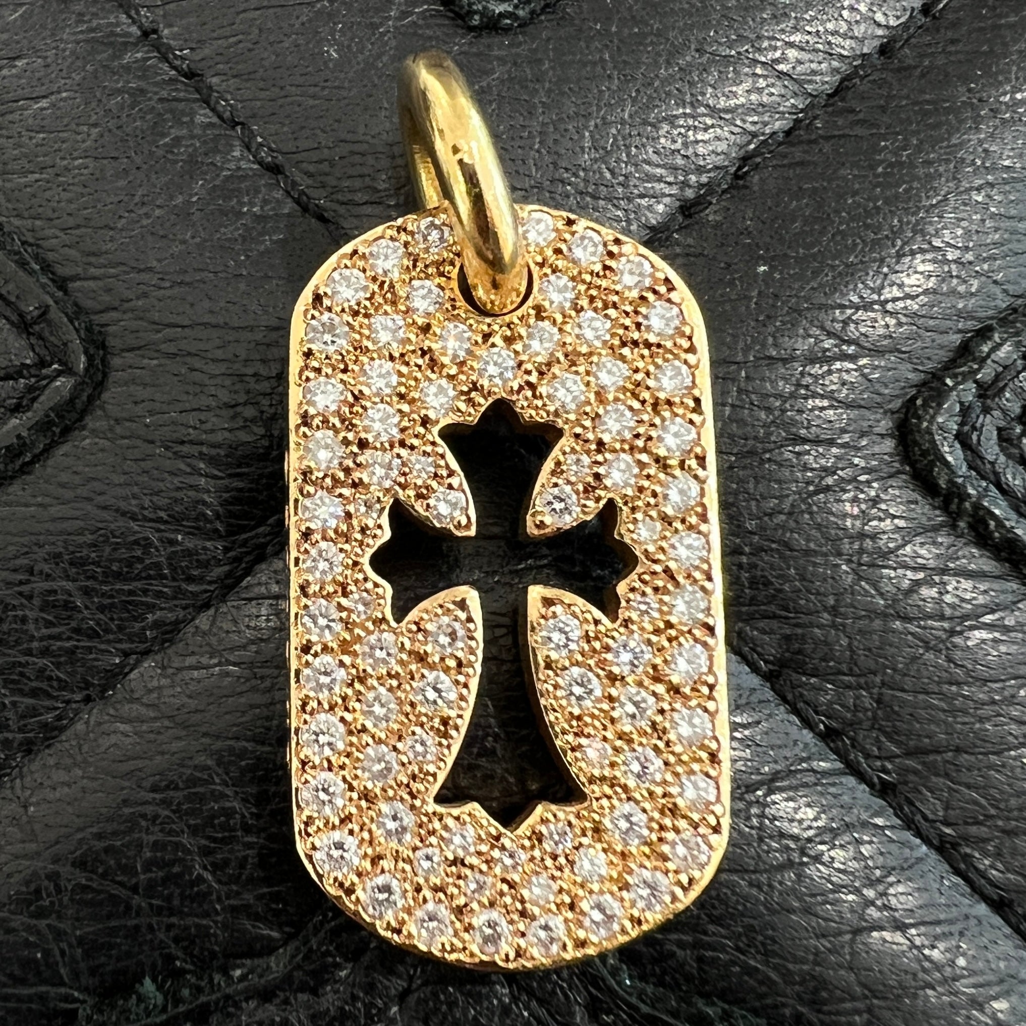 CHROME HEARTS 22K Small Cut Out Cross Dock Tag Pendant Charm Pave Diamond クロムハーツ 22K スモール カットアウトクロス ドッグタグ ペンダントチャーム パヴェダイヤモンド