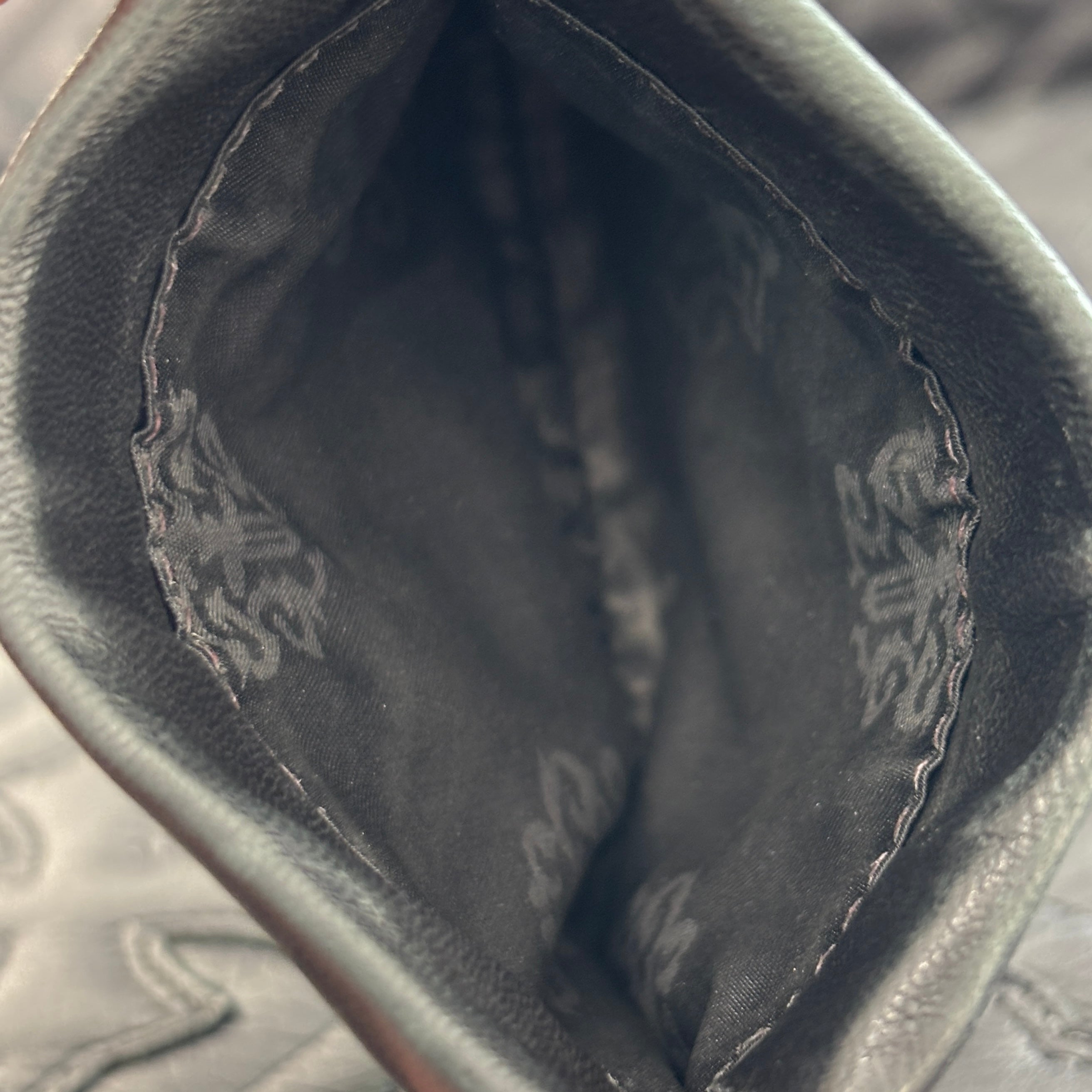 CHROME HEARTS Cemetery Cross Leather Patch Snap Back Coin Purse クロムハーツ セメタリークロスレザーパッチ スナップバック コインパース