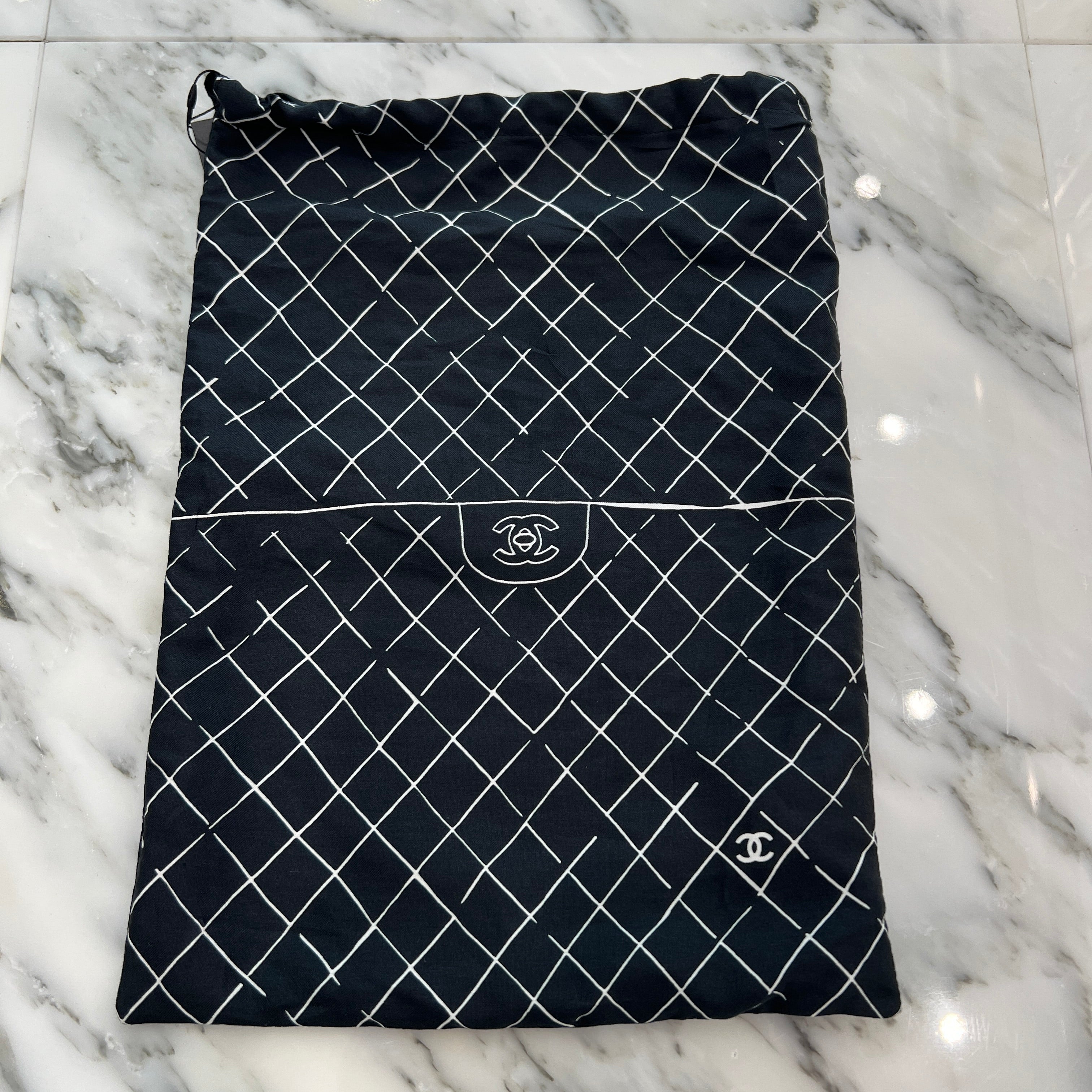 CHANEL 2024SS CC Logo Hand Painted Cotton Silk Scarf シャネル CCロゴ 手書き風 コットンシルク スカーフ