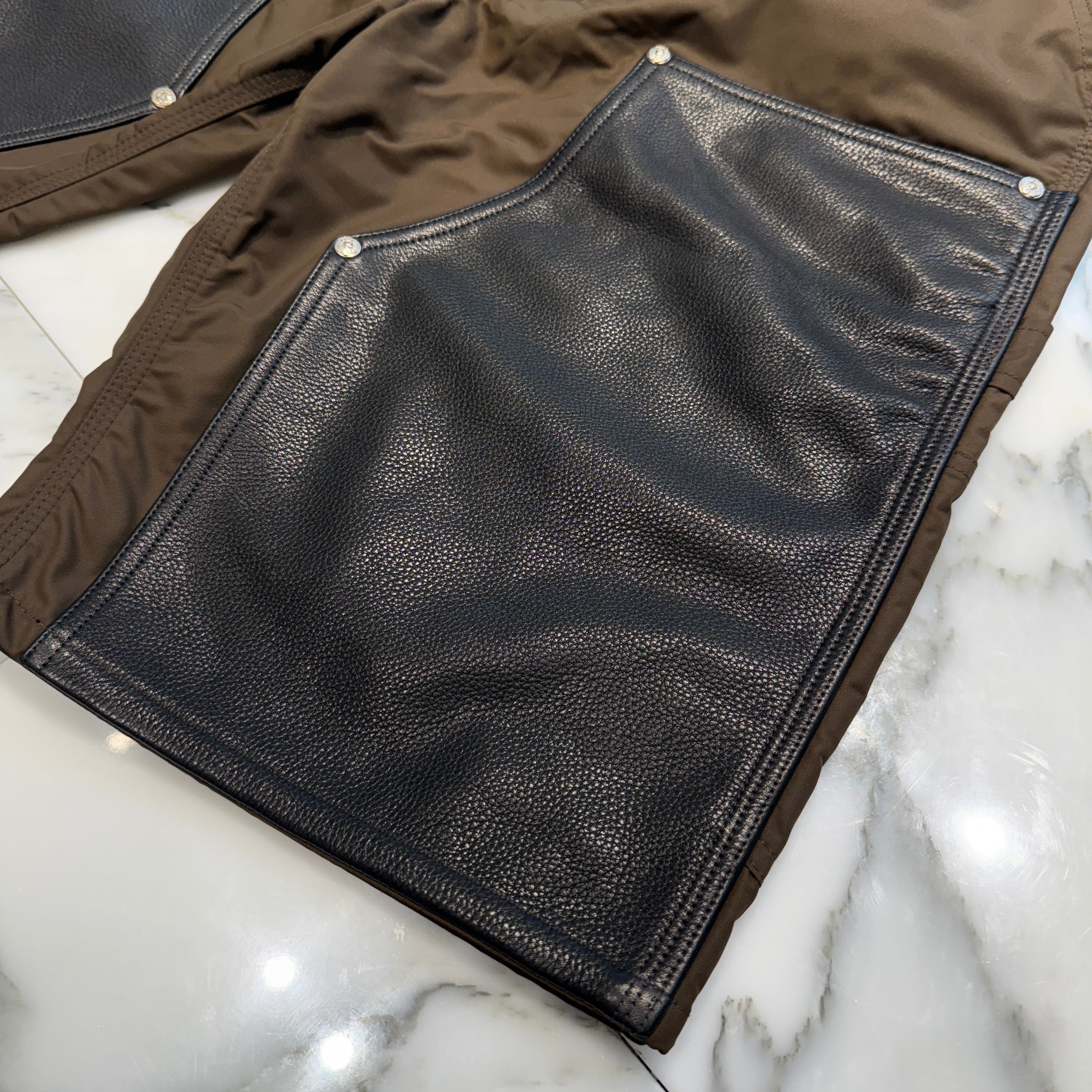 CHROME HEARTS Carpenter Leather Double Knee Nylon Pink Cross Patch Half Pants Size 30