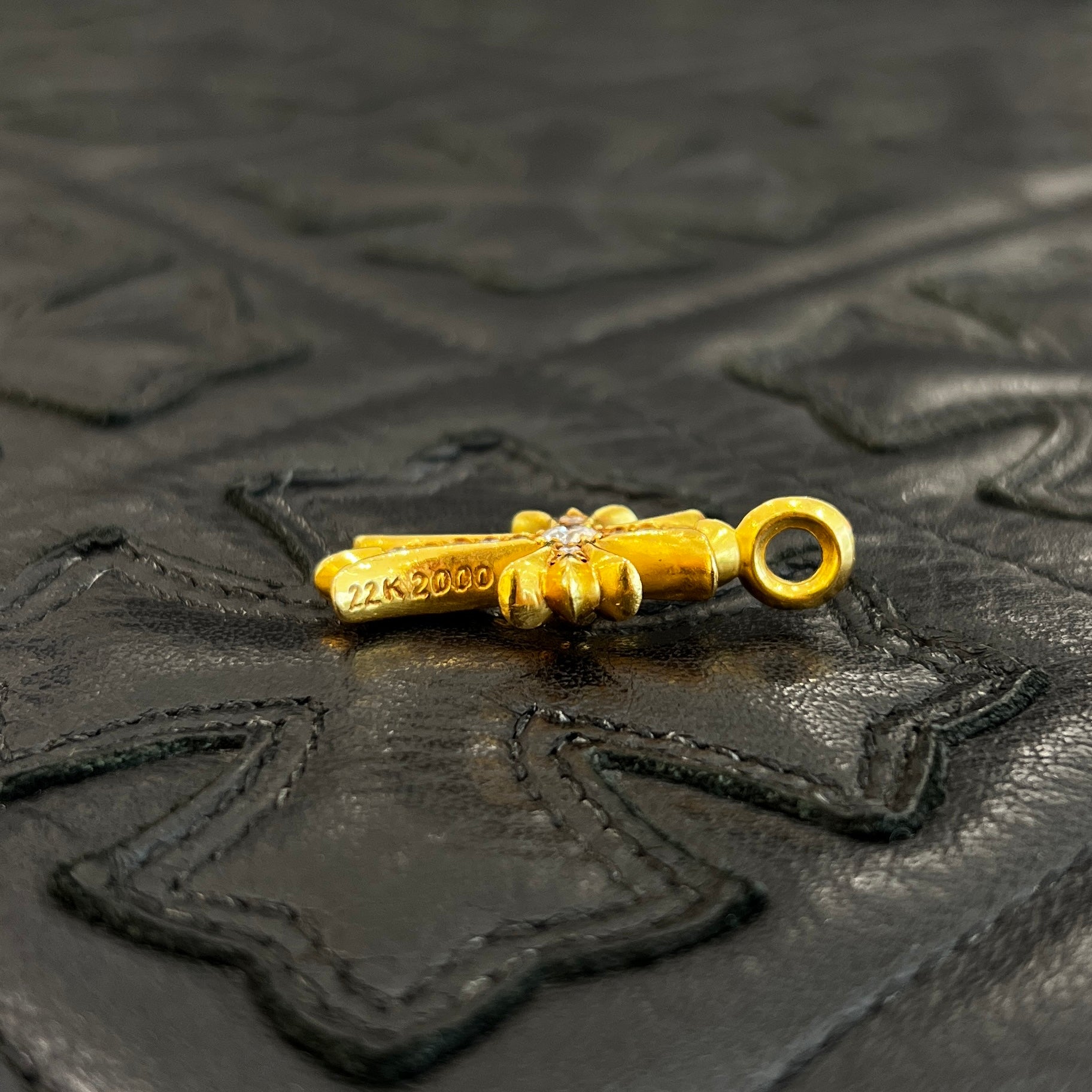 CHROME HEARTS 22K Tiny Fat Cross Pave Diamond Pendant Top クロムハーツ 22K タイニーファットクロス パヴェダイヤモンド ペンダントトップ