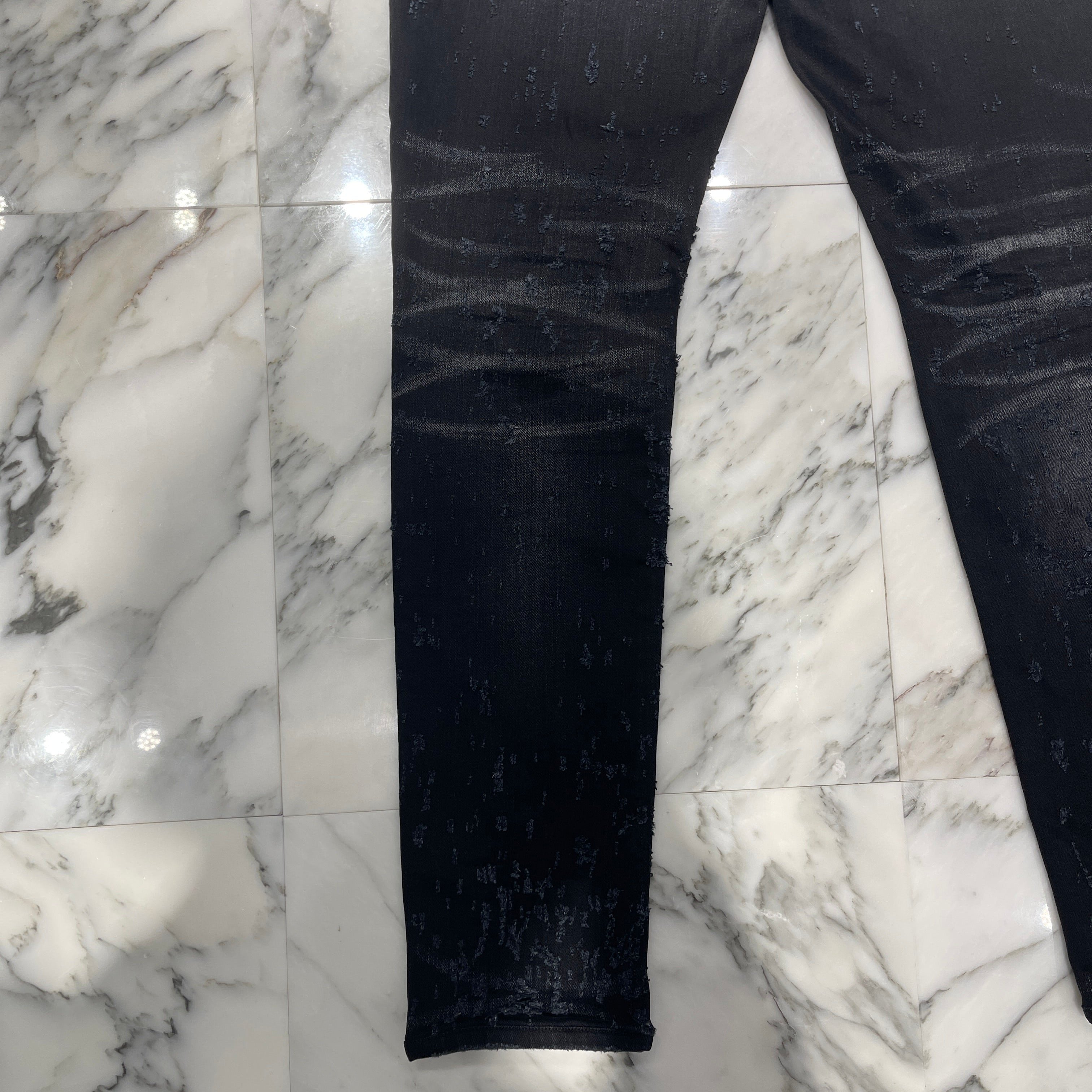 AMIRI MX-1 Slim Fit Damage Skinny Jeans Size 36