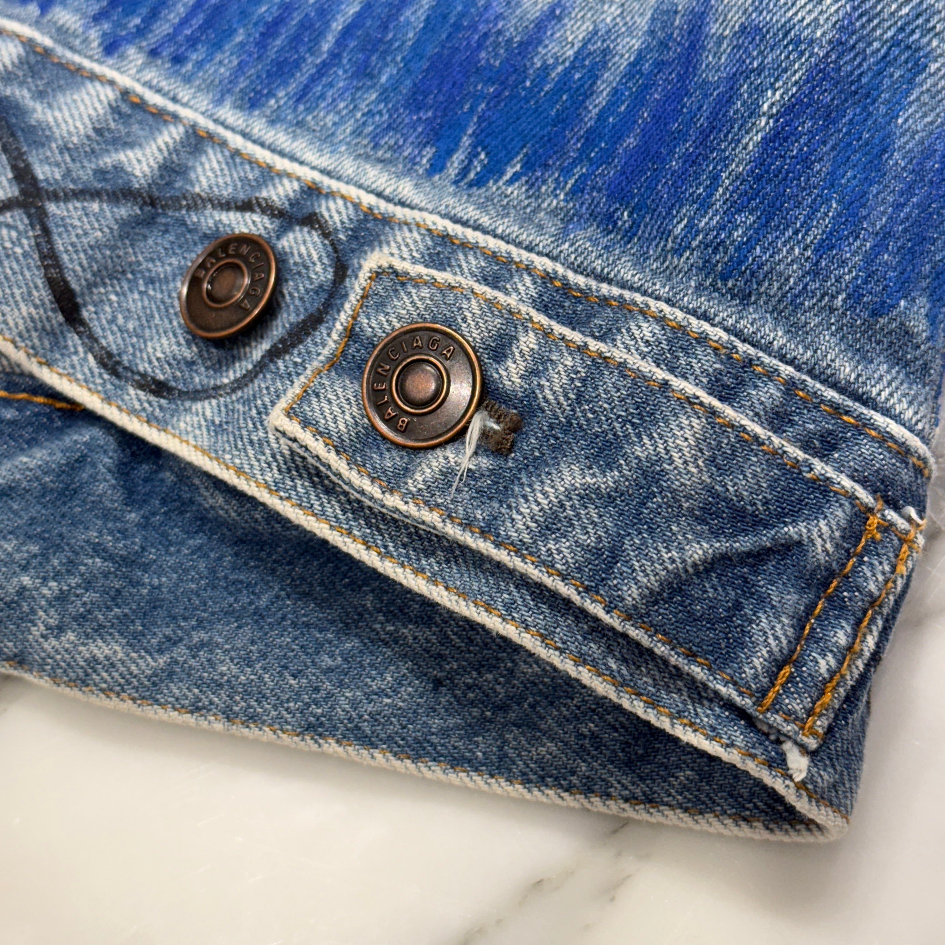 BALENCIAGA 2018AW Graffiti Paint Denim Jacket 534556 TBP33 Size 44